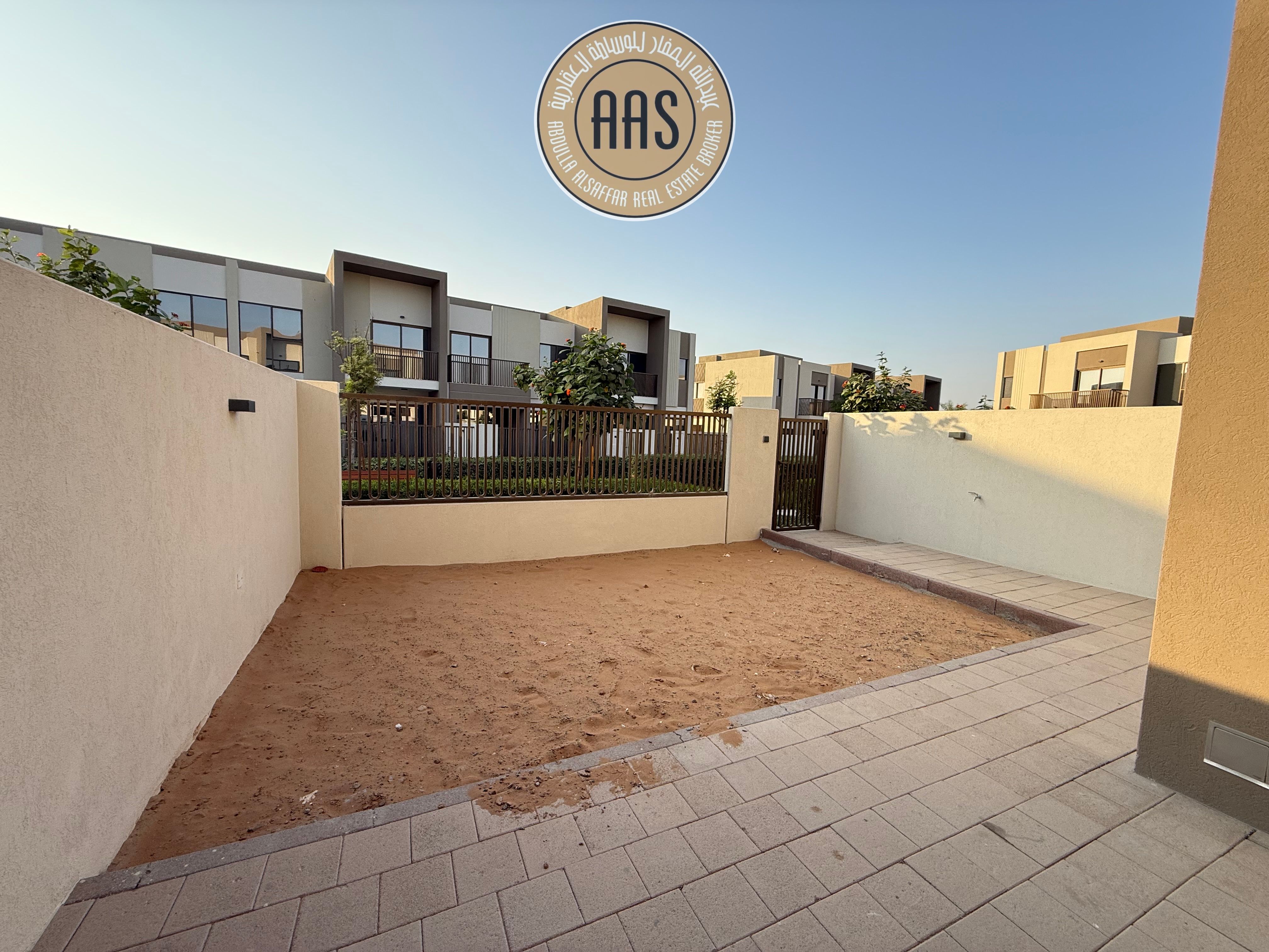 Prime Location Brand New Ready To Move 3BR Villa For Rent in La Violeta
