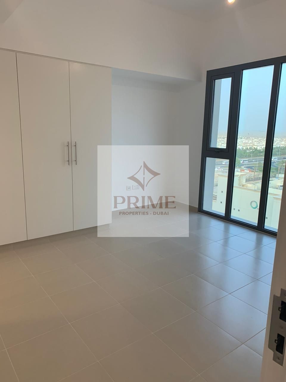 Elegant 2BR | Close to Attractions | City View