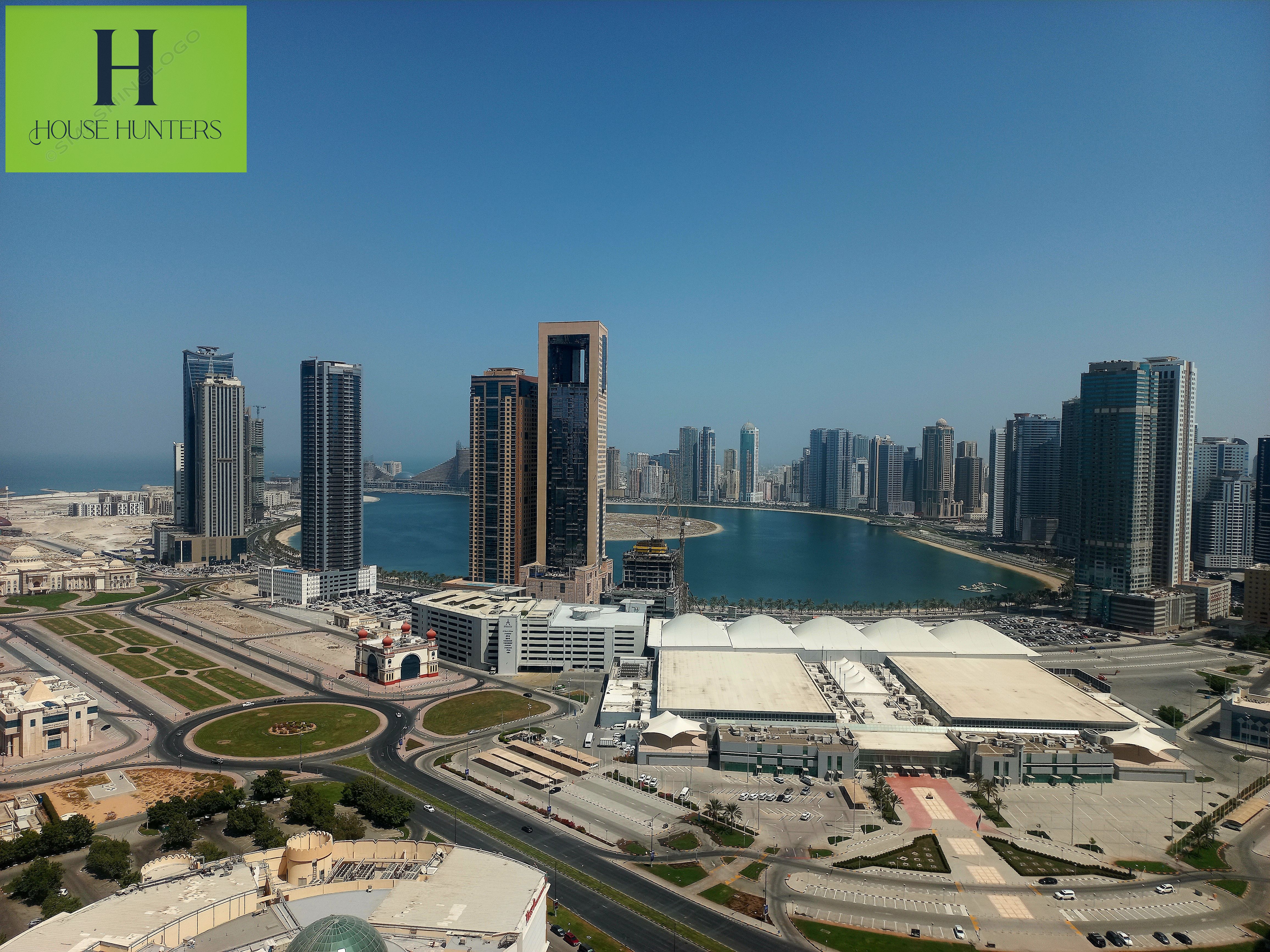 SEA VIEW _ READY TO MOVE _ LUXURIOUS 3 BHK _ ALL AMENITIES FREE _ ONLY AED 75000 IN 4 CHQS