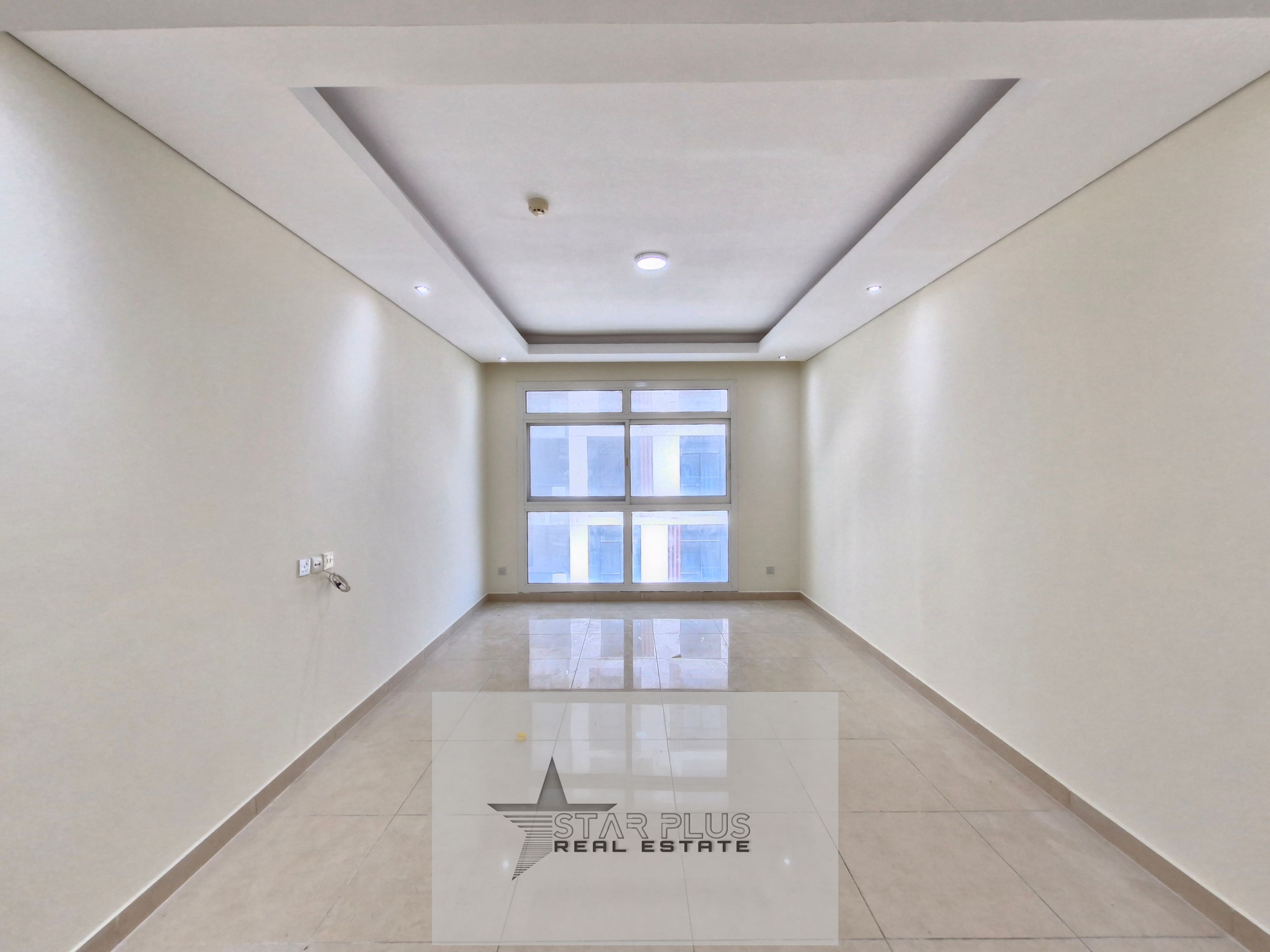 NEAR TO EXIT VERY SPACIOUS AND LUXURIOUS 2BHK APARTMENT WITH COVERD PARKING