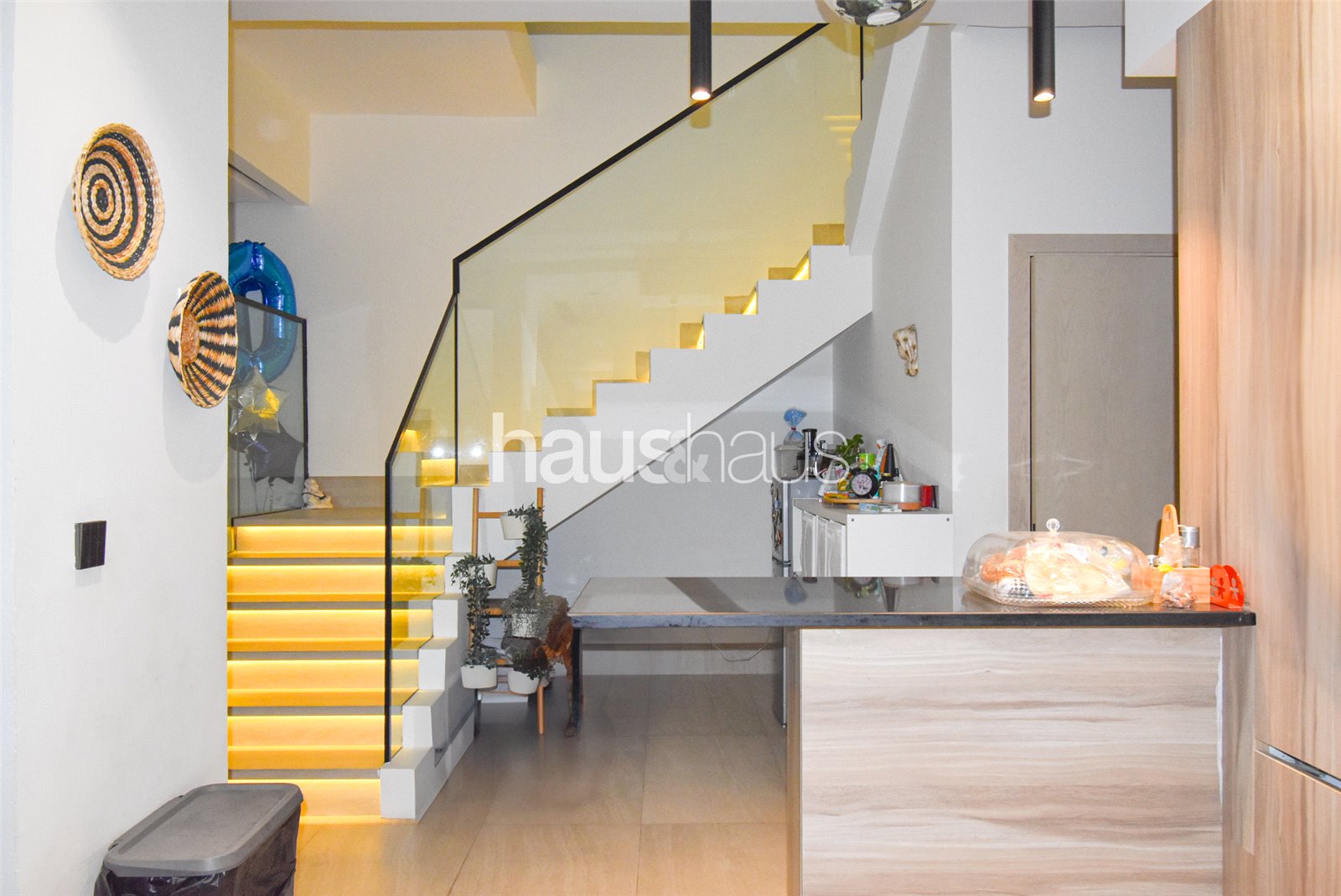 Modern | Spacious Family Townhouse