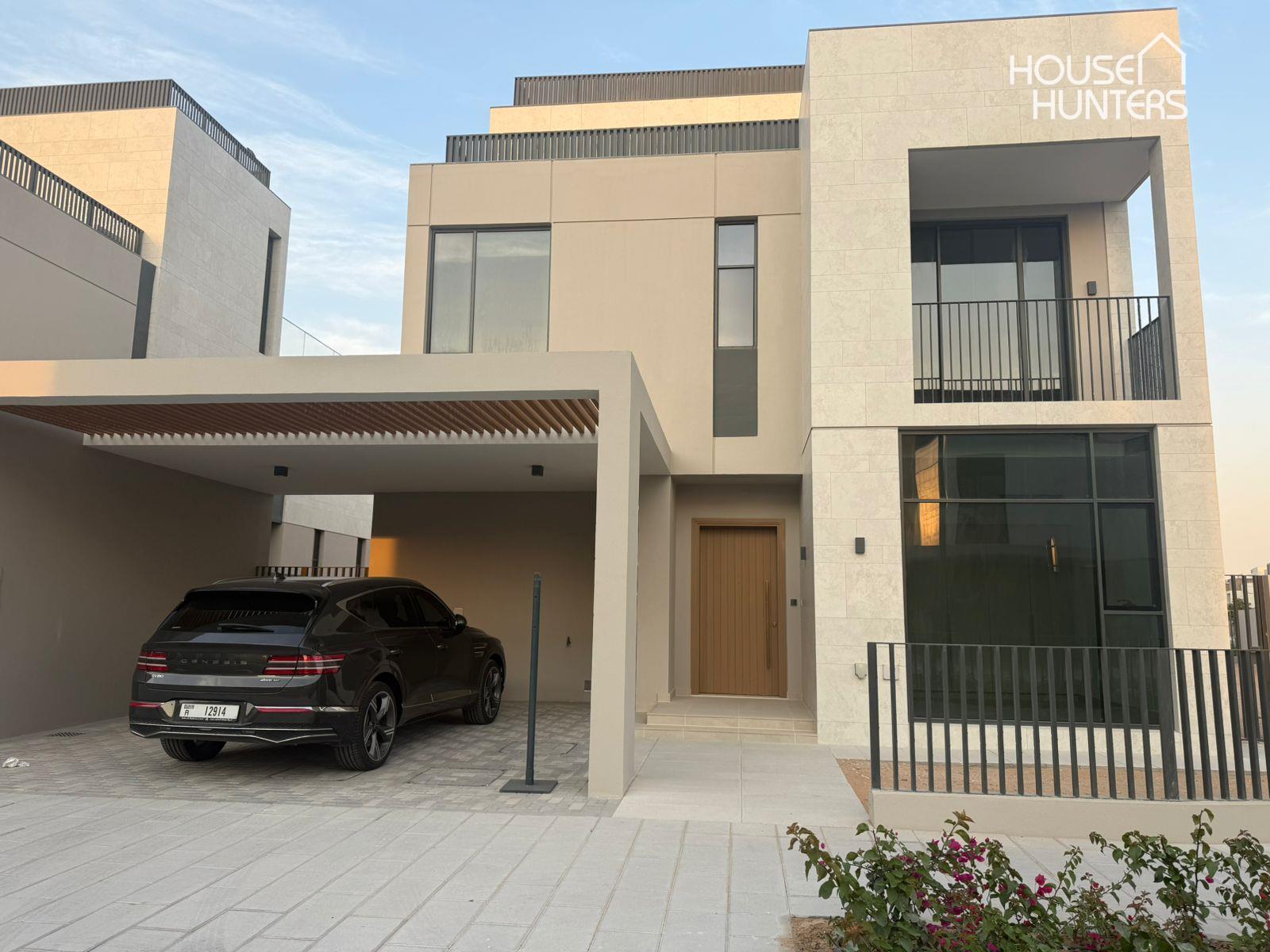 Huge Plot | Corner Unit | Great Deal