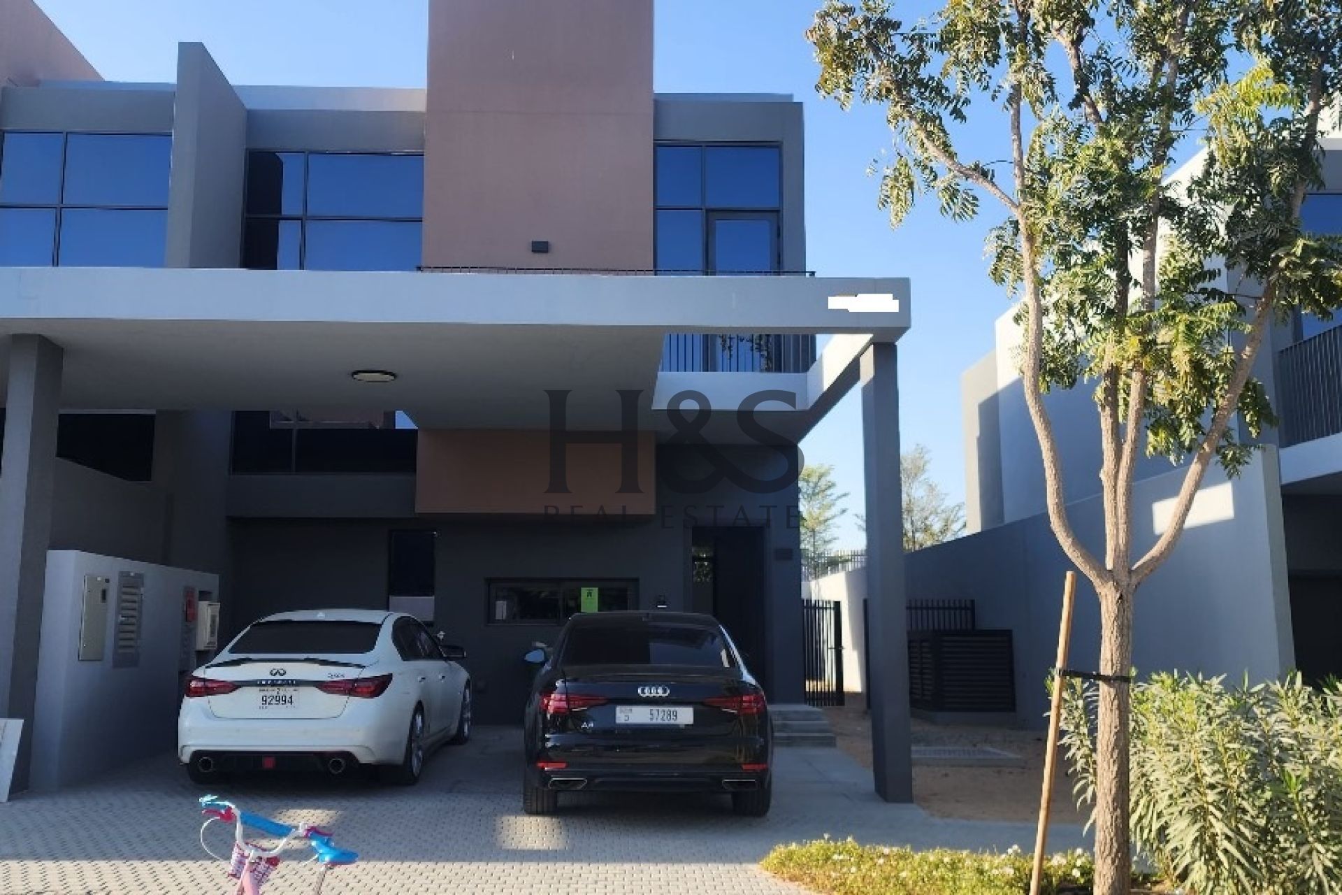Exclusive Offer | Furnished 3BR Corner Townhouse | Smart Layout & Prime Investment