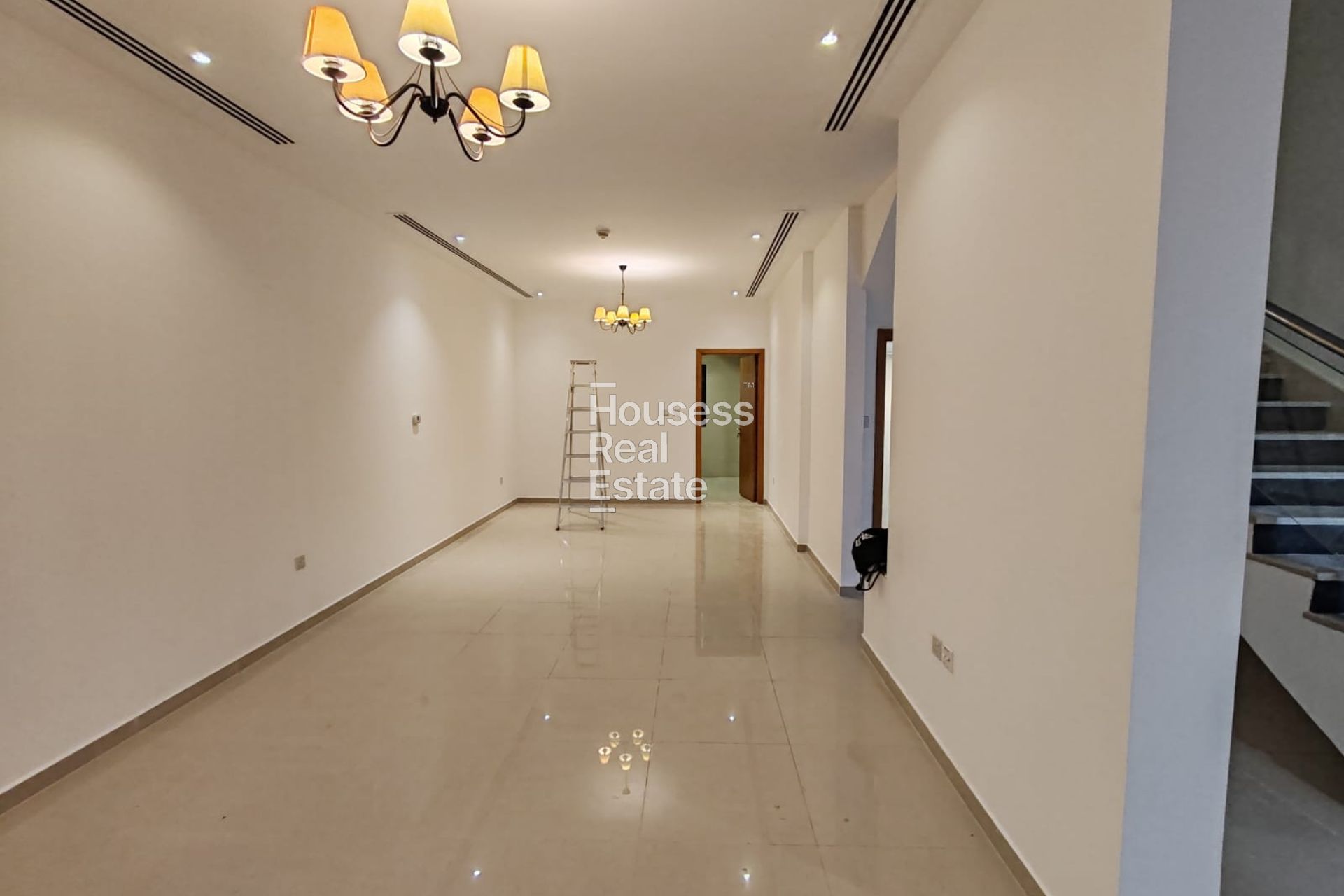 4 Bed plus Maid | Spacious Layout | Closed Kitchen