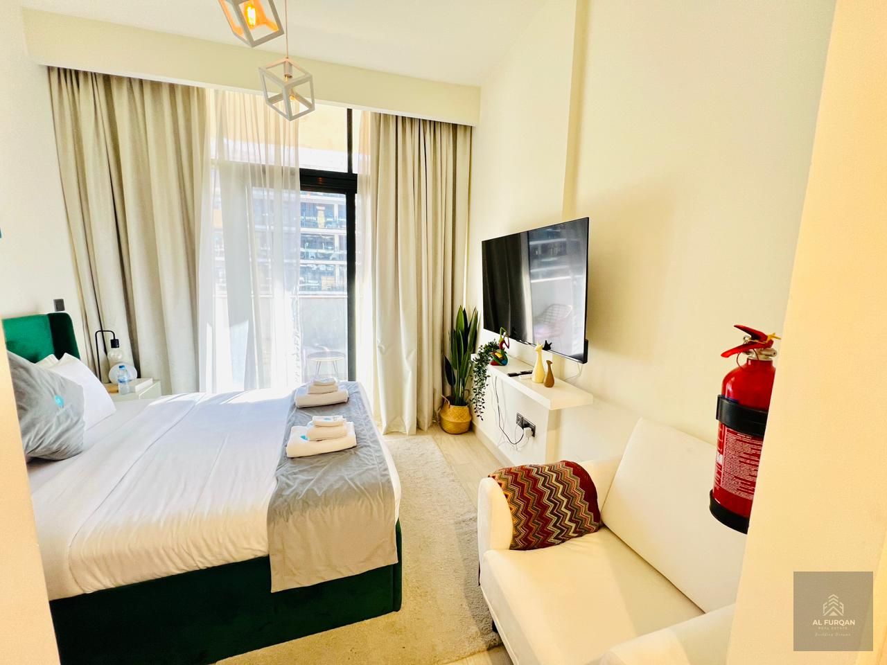 LUXURIOUS FURNISHED STUDIO II AMAZING VIEW II PRIME LOCATION II READY TO MOVE IN