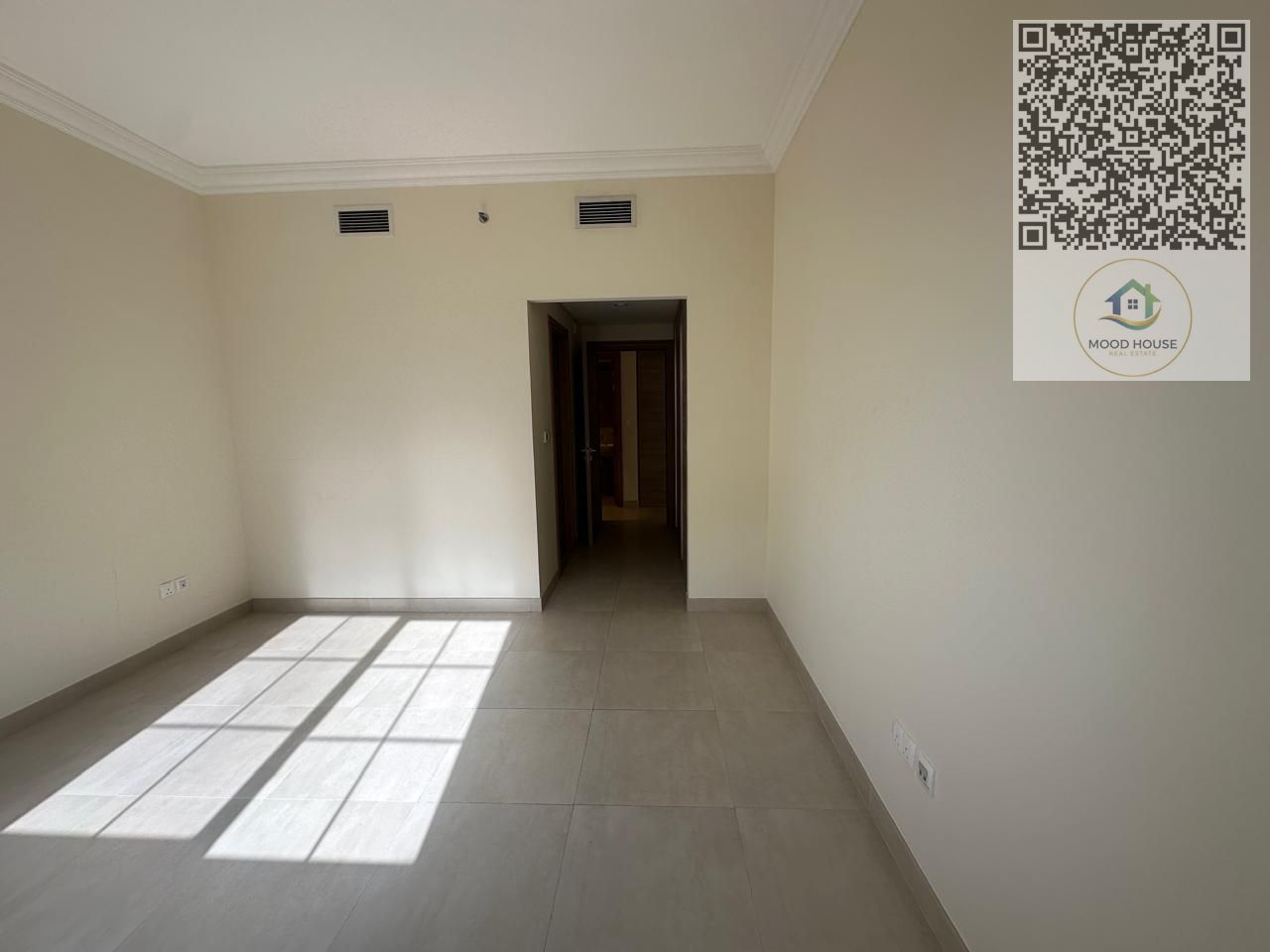 One bedroom and living room in an excellent location, at a great price, with an open view and immediate occupancy in a prestigious tower.
