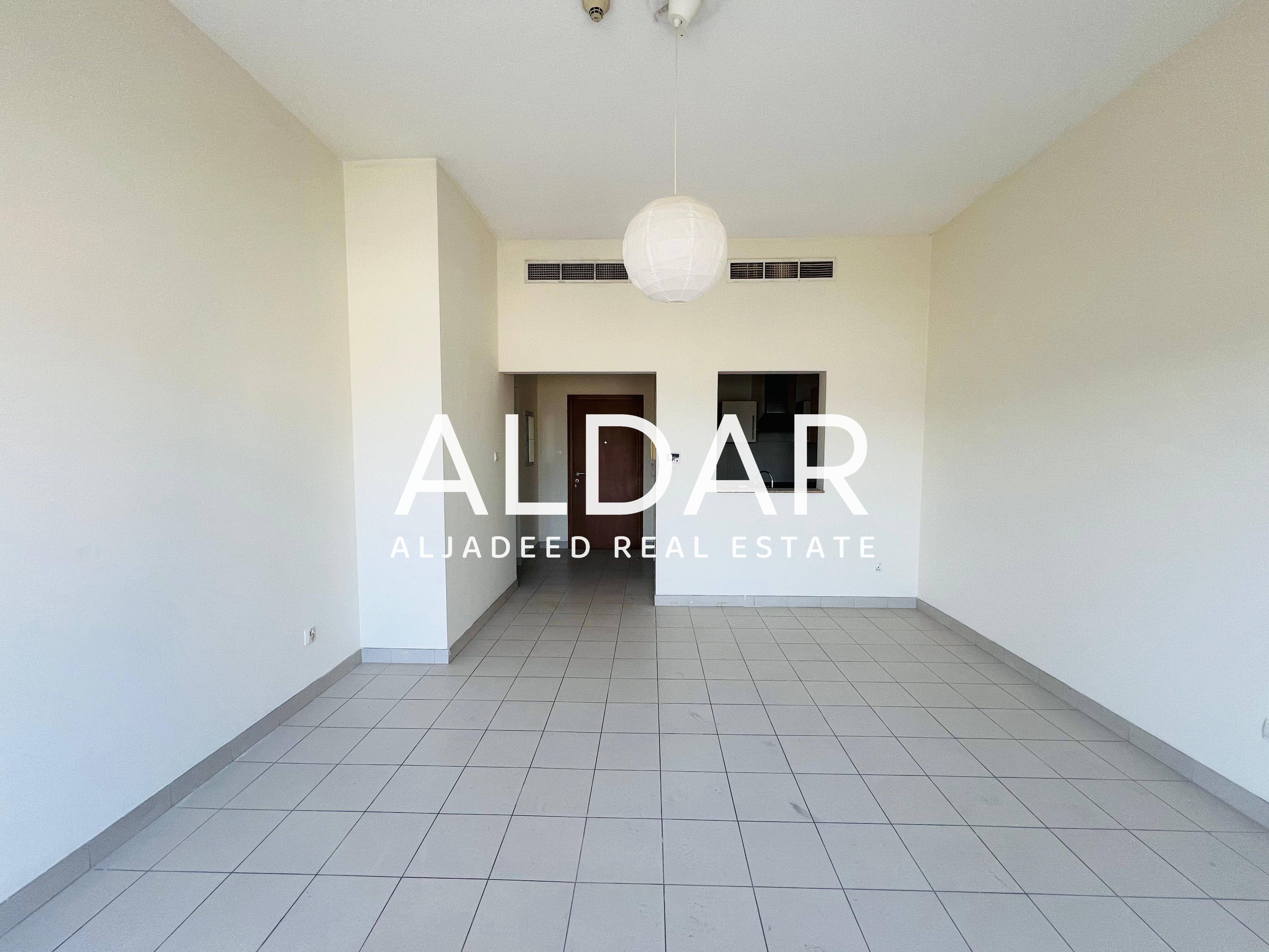 Well Maintained |with Appliances |Spacious Layout