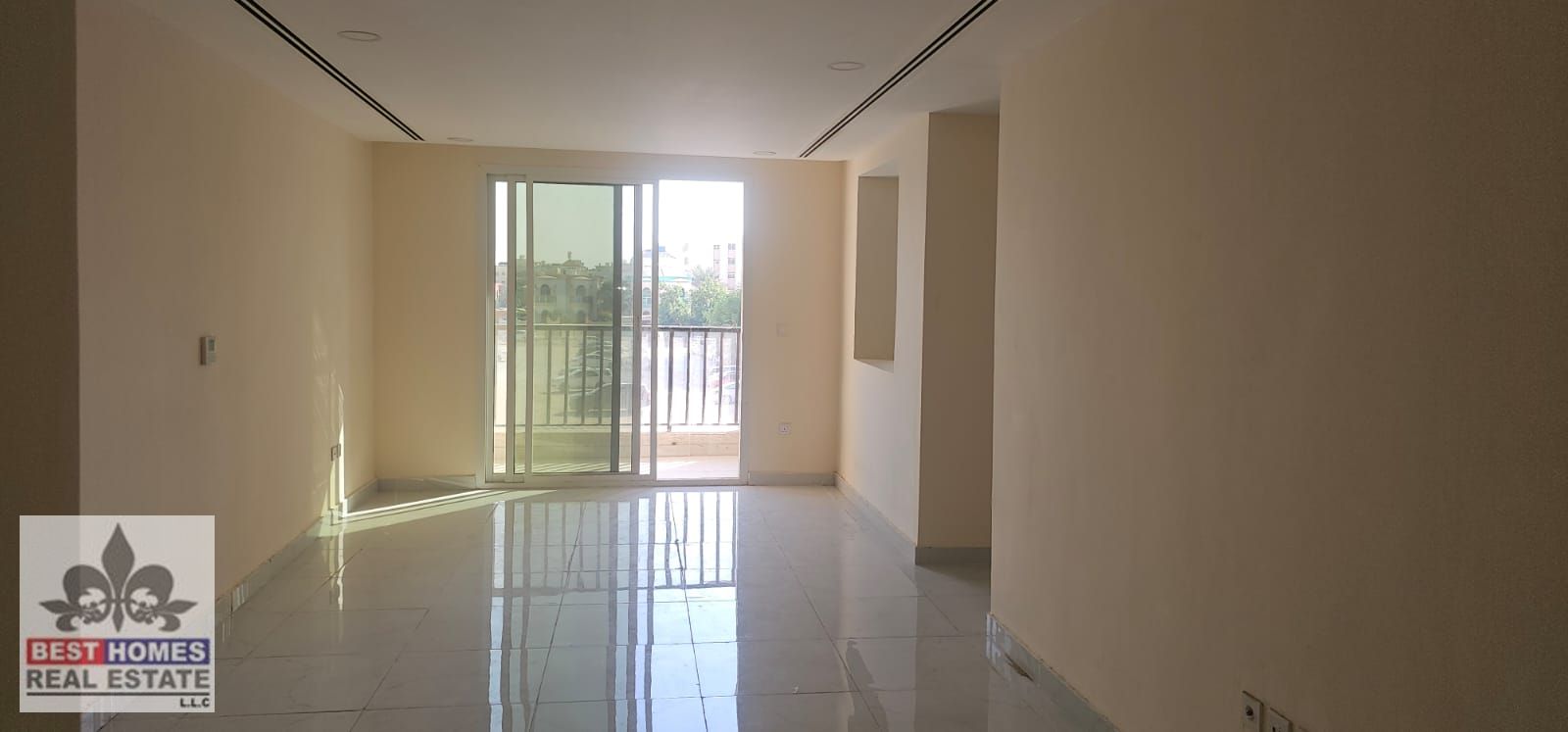 LAKE TOWERS 1BHK FOR RENT WITH PARKIG