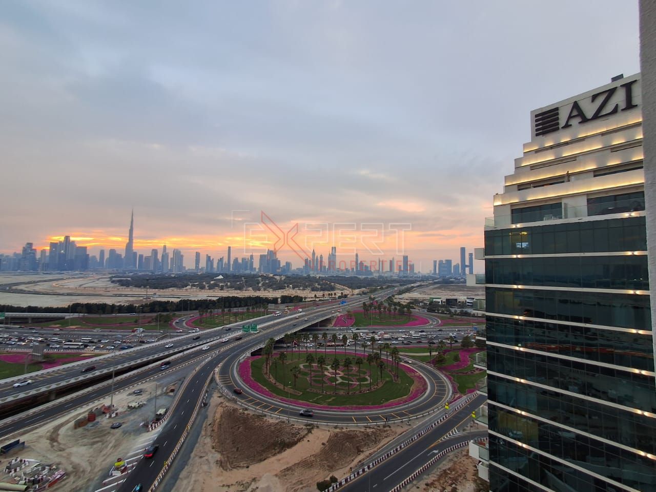 Burj Khalifa View | Fully Furnished | Ready to Move