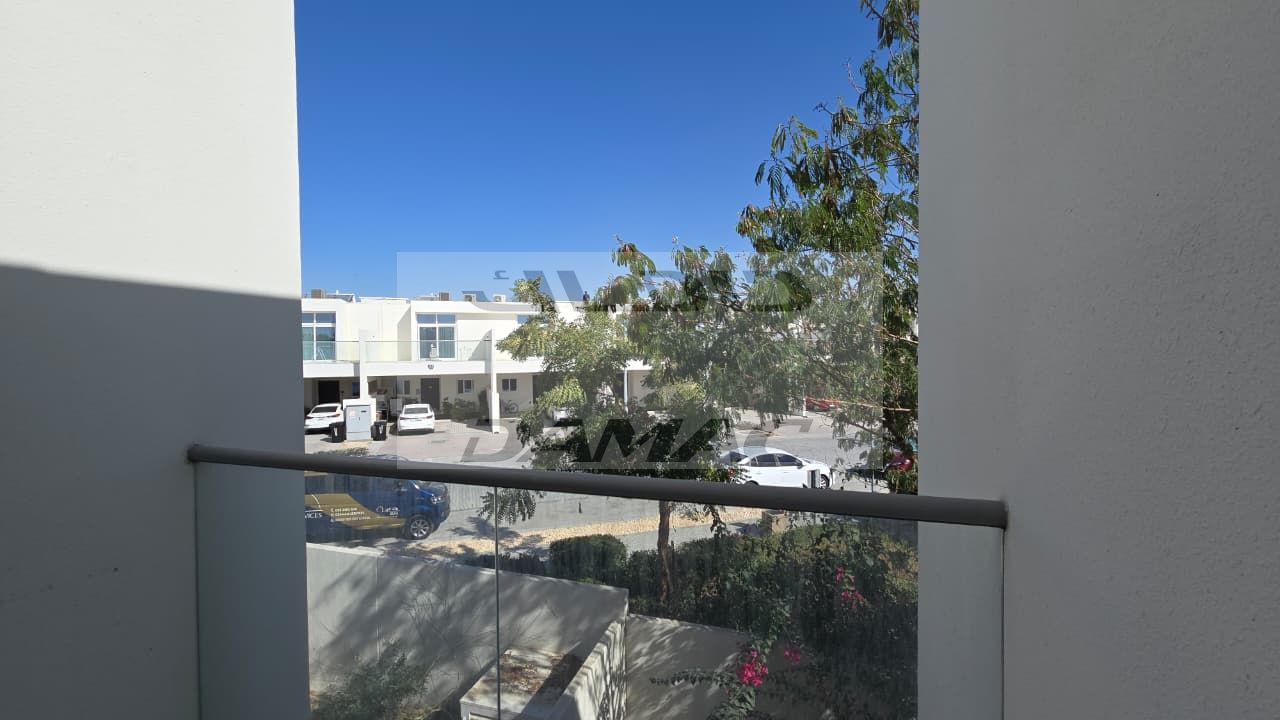 3BR + Maid | Vacant | Unfurnished | 4 Cheques