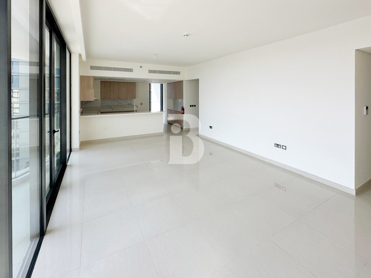 Sea View | Vacant | Beach front