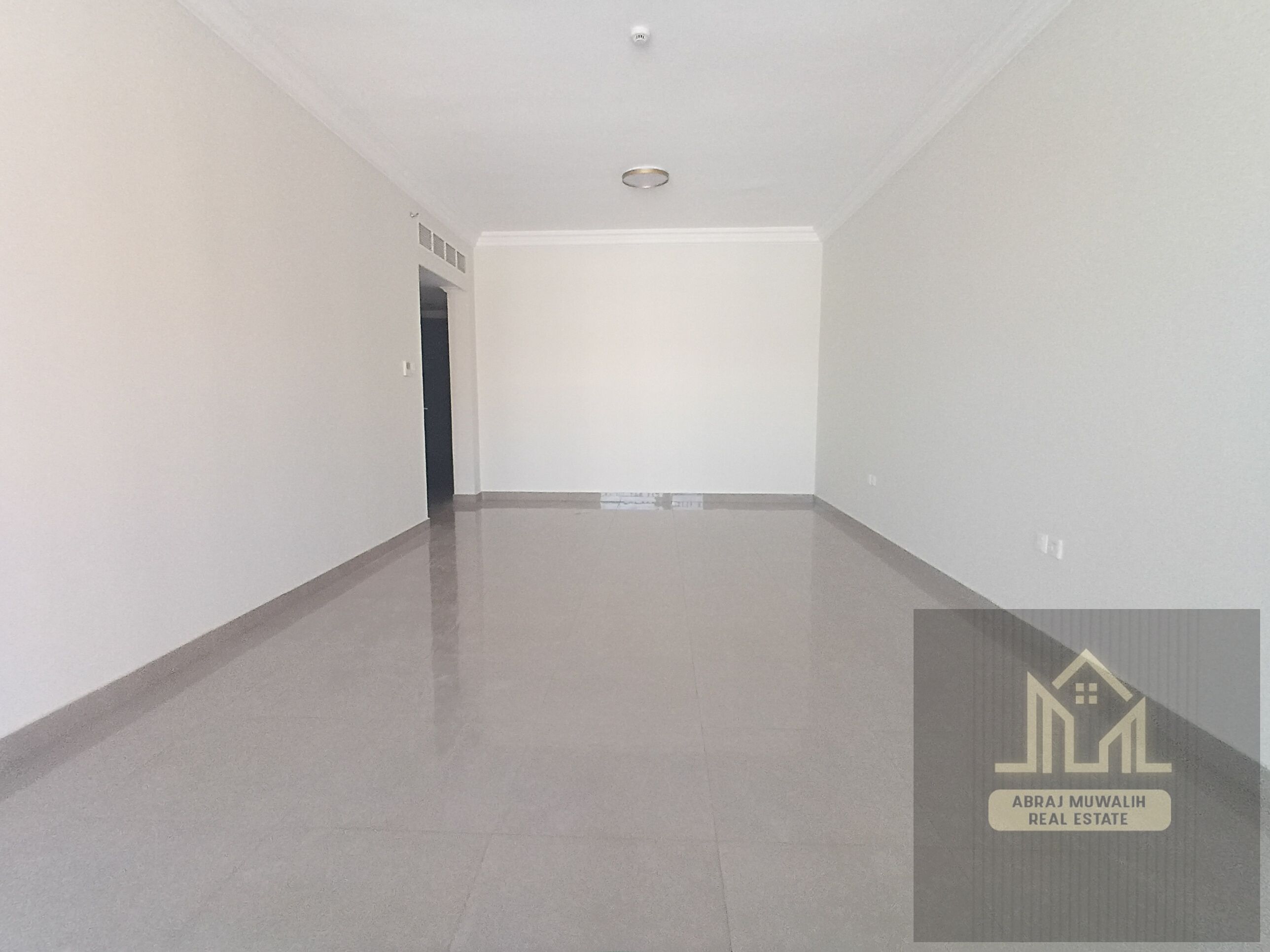 1BHK Brand New Bluding Muwaileh Commercial Luxurious Flat