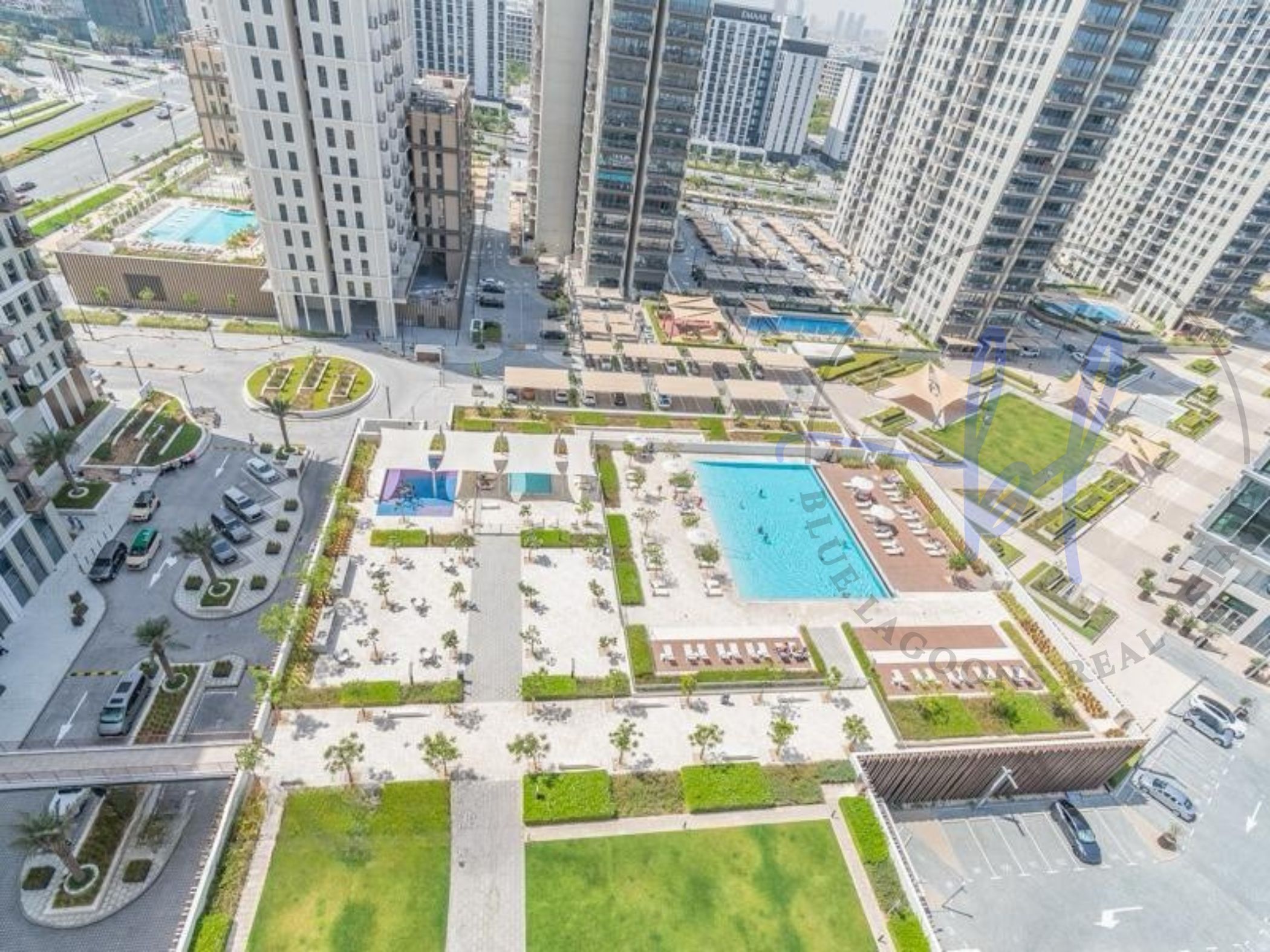 Luxury Living|Prime Location| Chiller Free| Vacant