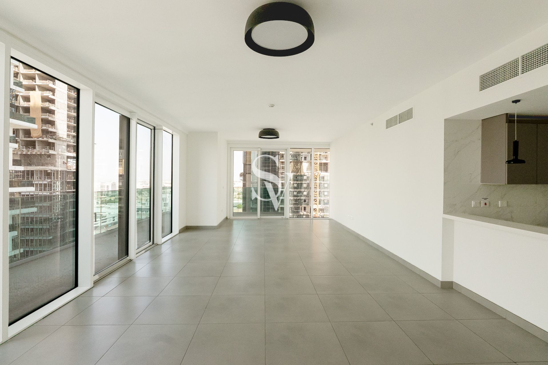 Spacious Layout | Near Metro | Ready To Move