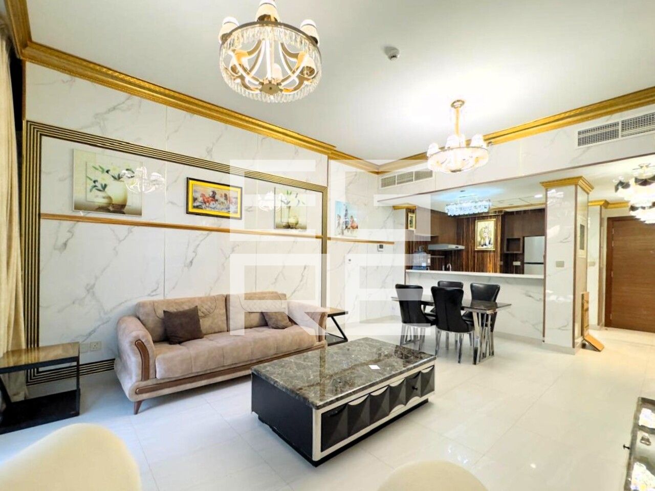 HIGH FLOOR | FITTED AND FURNISHED | VACANT