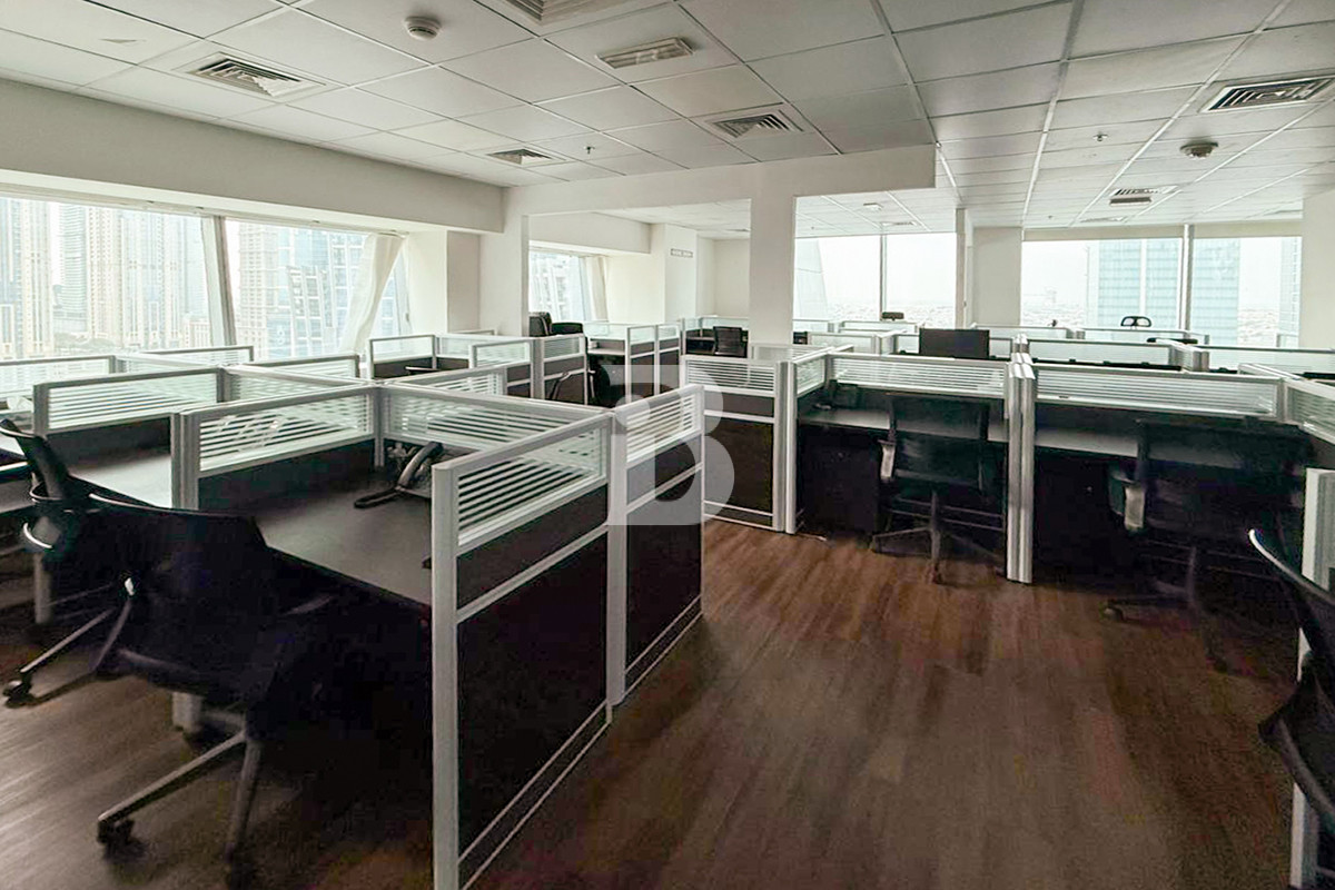 Fully Furnished | plug & Play | Near Metro