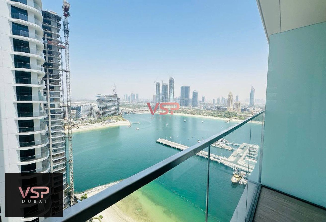 Exclsuive,1BR, Palm and Sea View, High floor
