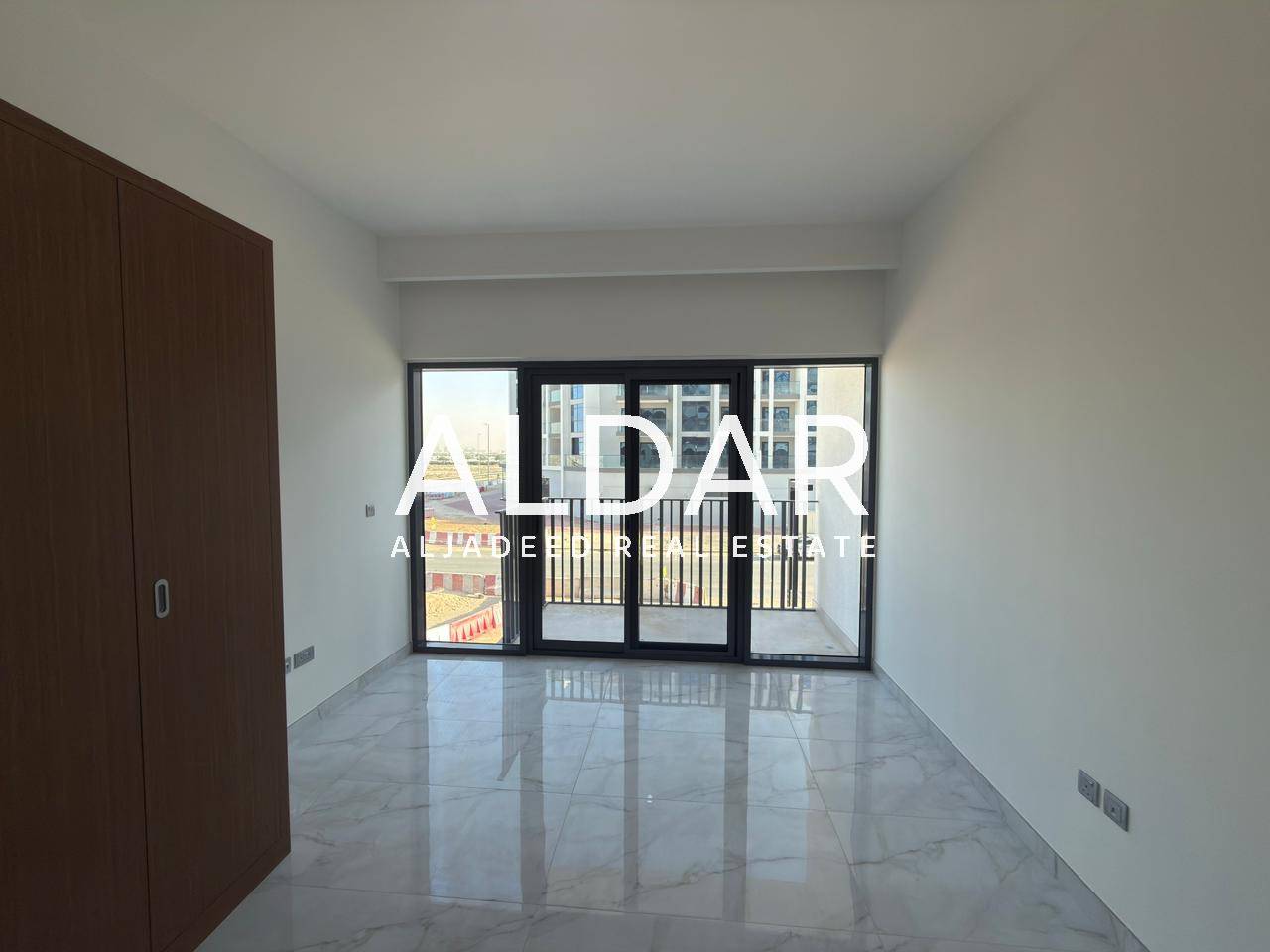 Brand New | Fiitted Kitchen | Prime Location