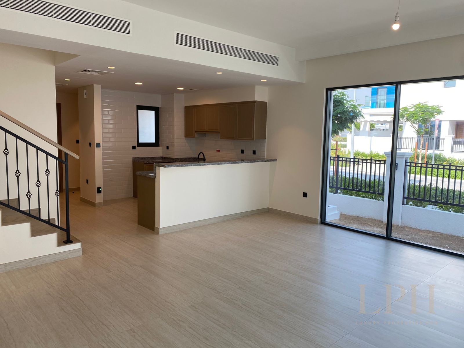 Corner Unit | Large Garden | Prime Location