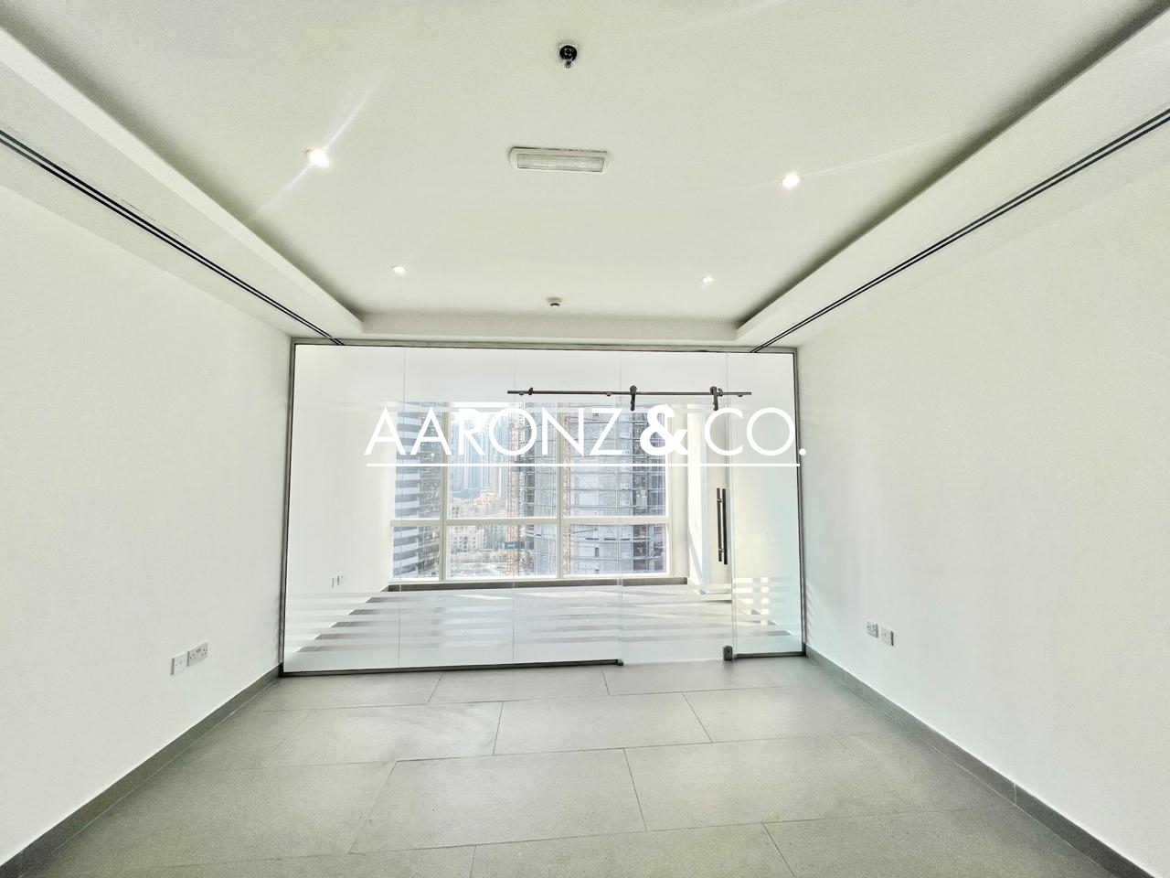 Nicely Fitted | Less Traffic | Convenient location