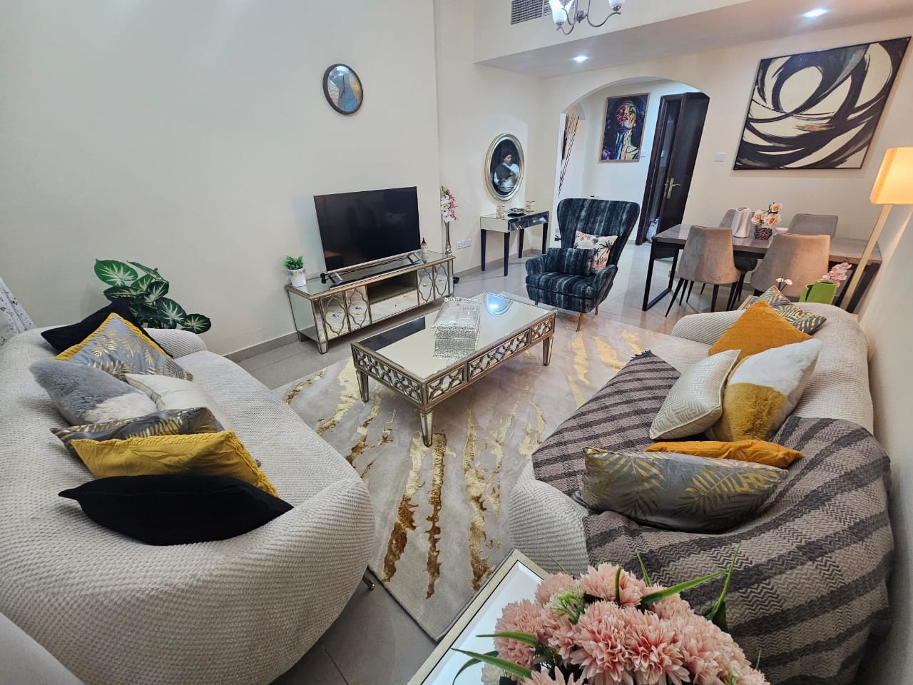 First resident Two rooms and a living room in Al-Khan, opposite Al-Tarboush Restaurant