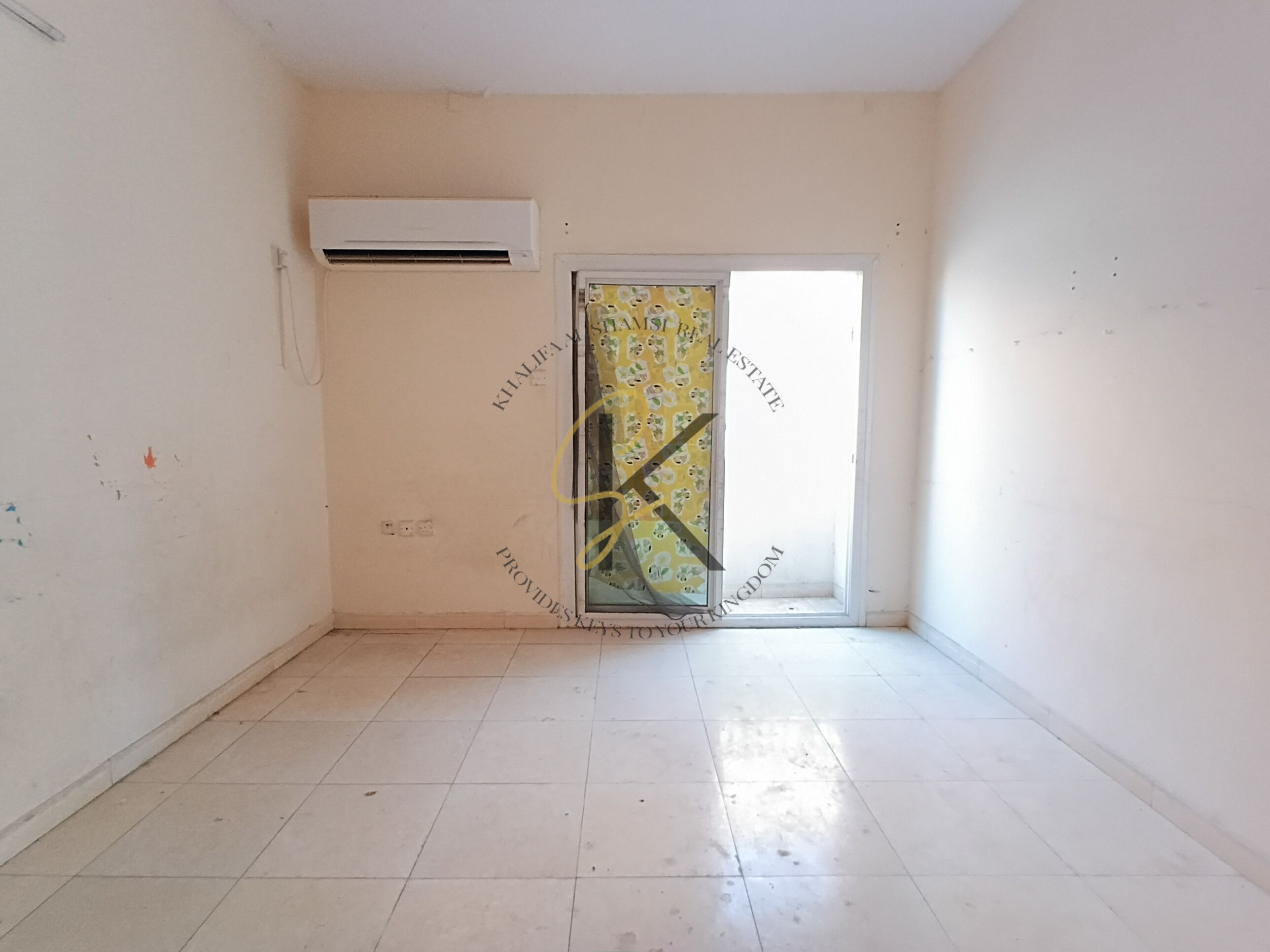 Lavish 1 BHK full of family building neat and clean and room full of family building for contact Babar