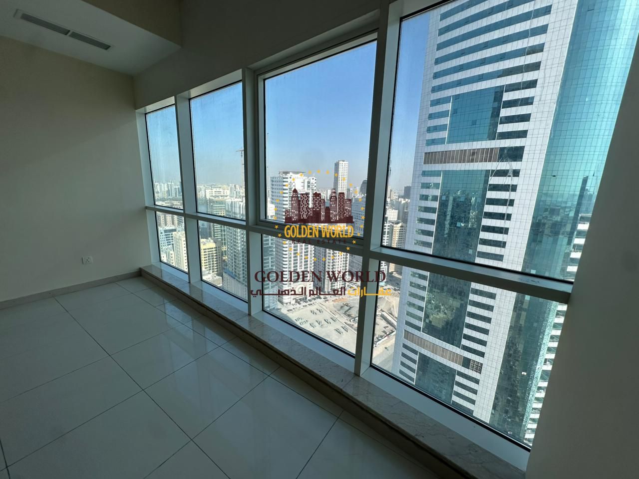 2BR apartment for rent in Al Khan with free AC, parking, lake view, gym & pool. Annual rent AED 70,000