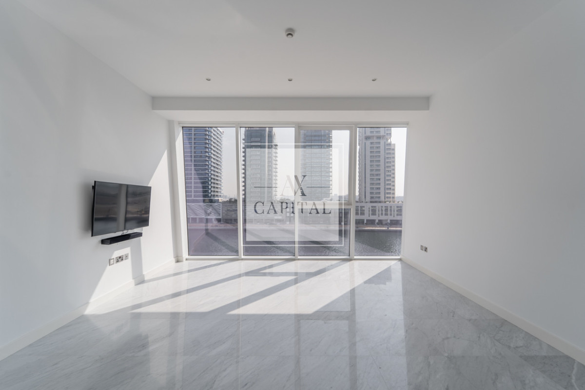 Canal View | Modern | Bright | Available 5th Feb