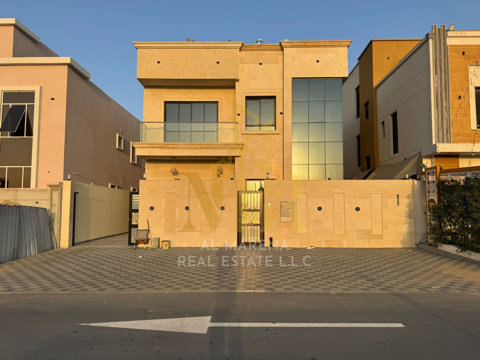 Luxury Villa in Al Amera | 5 Master Bedrooms | Full Central AC | Front Setback | Premium Finishes | AED 1.7M Negotiable