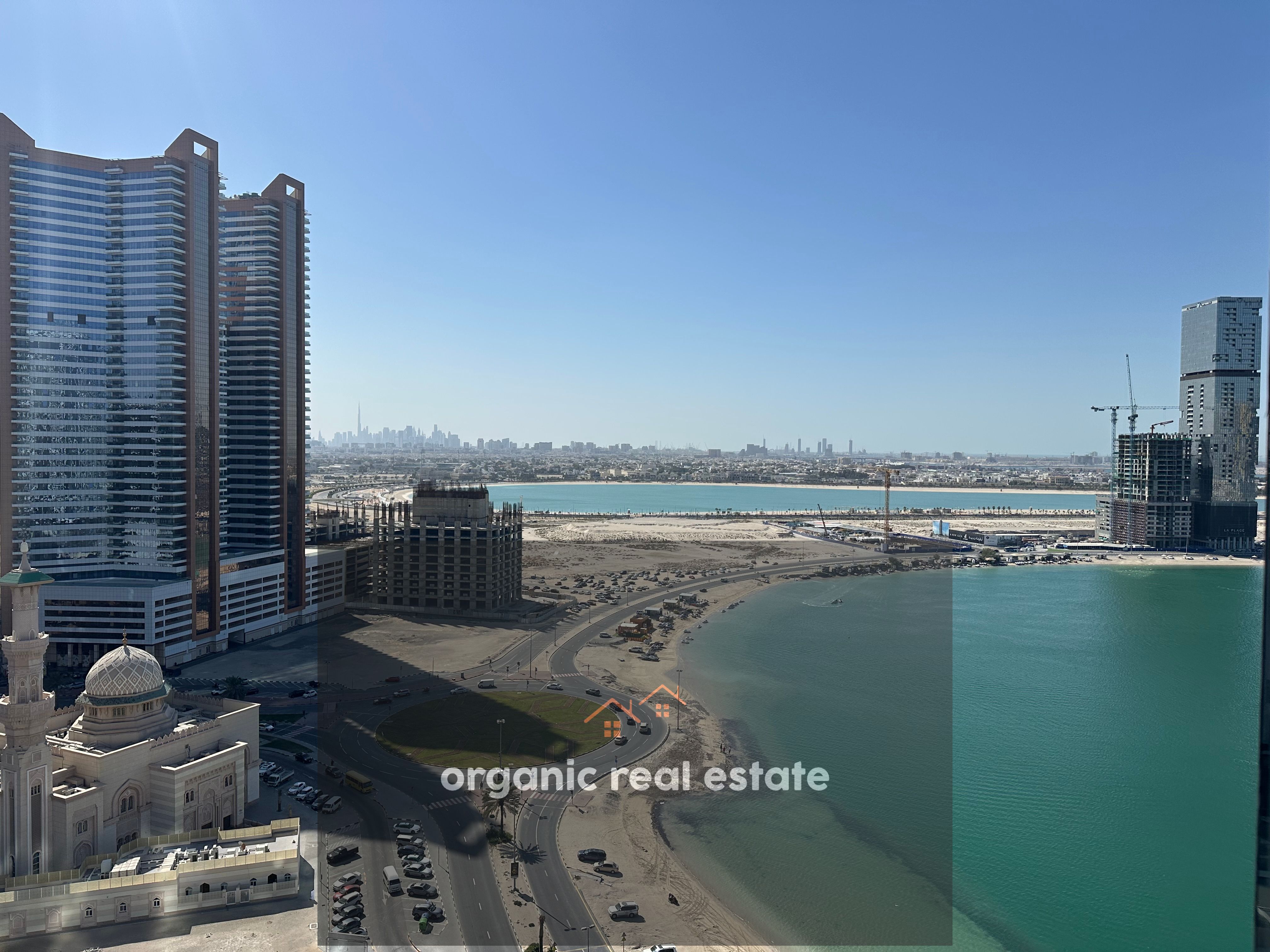 Luxury 2bedroom with gym + pool + parking