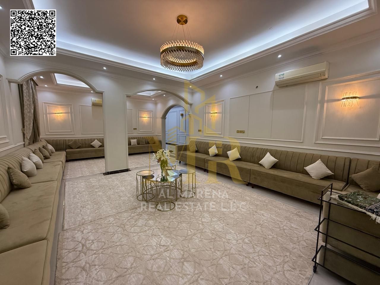 Modern villa for residential or commercial use in Al Muwaihat 1, including water, electricity, and air conditioning - stone facade - freehold ownershi