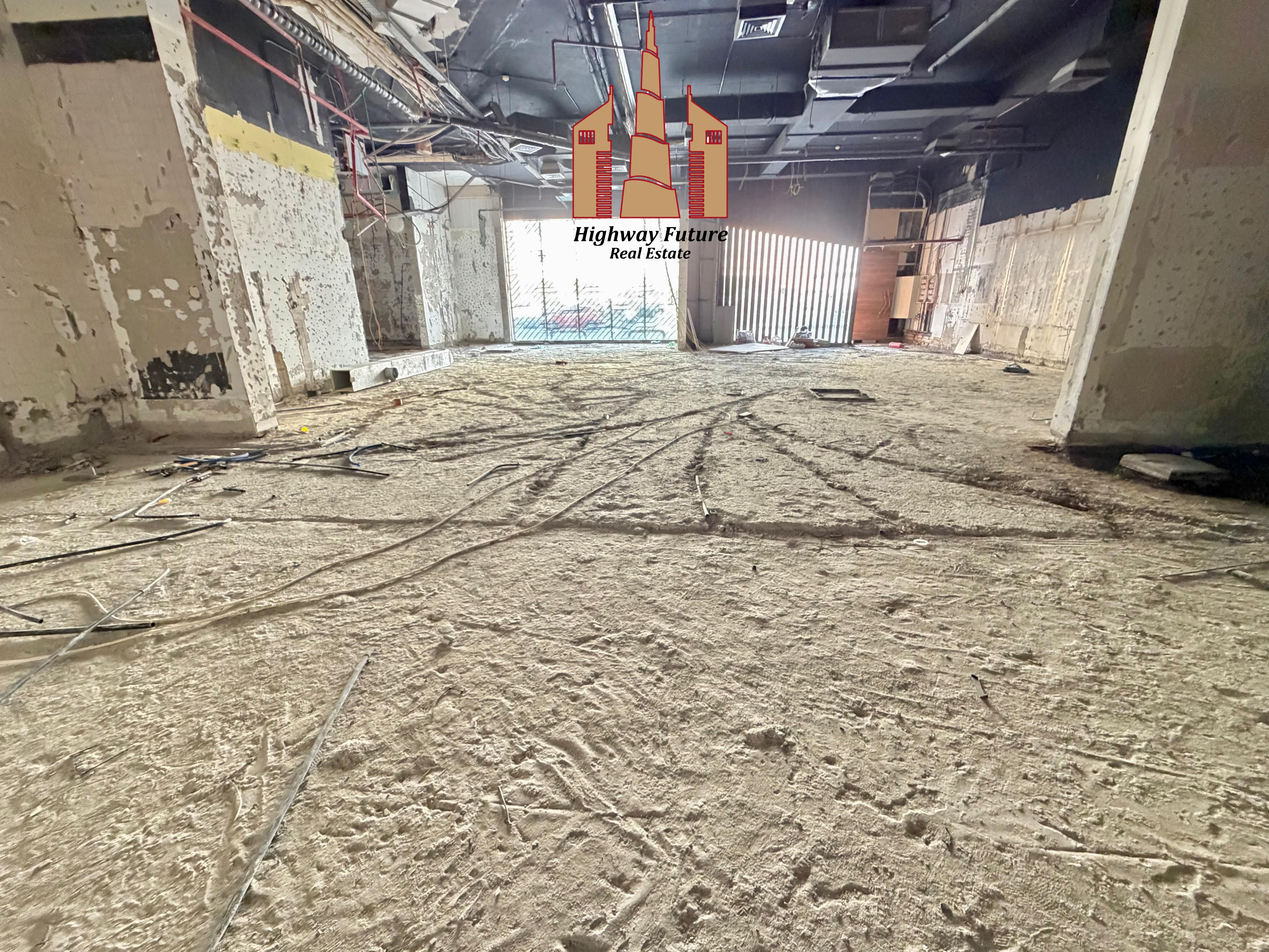 Road Facing Shop ||Prime Location ||With 2Months Free