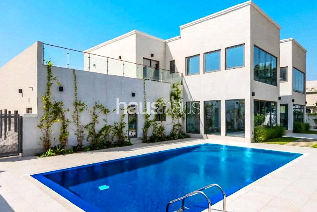 Unfurnished | Bright | Spacious