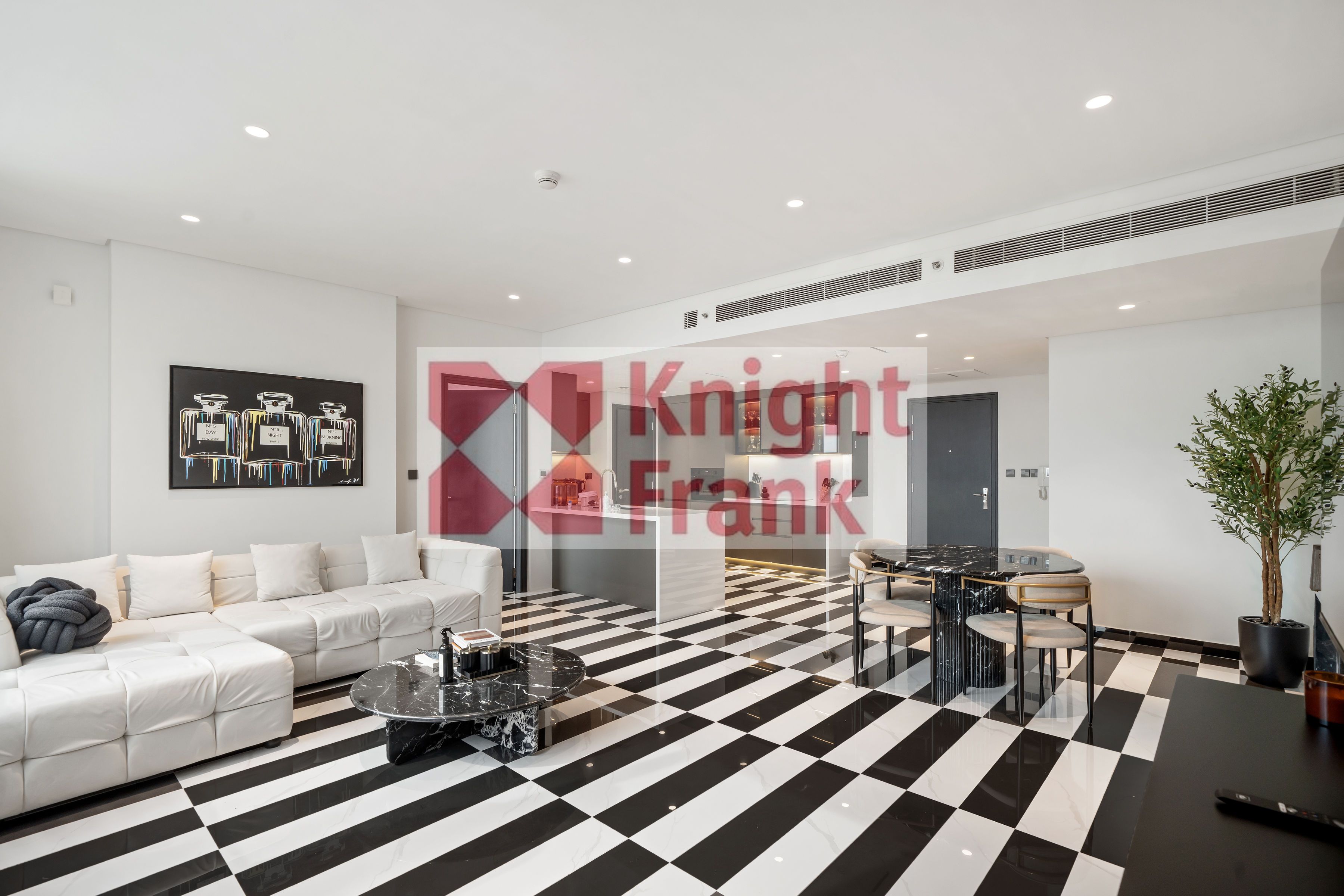 Luxury Living | Zabeel View | High Floor