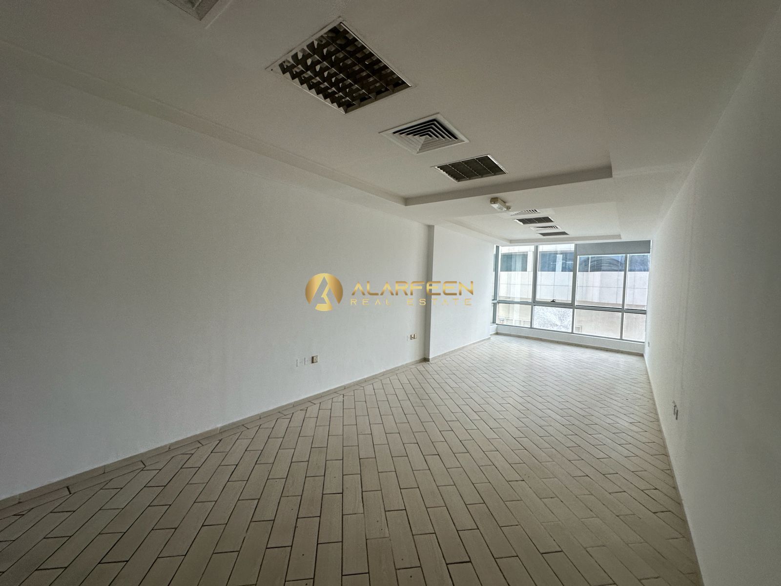 Unfurnished Office | Vacant | Call Now