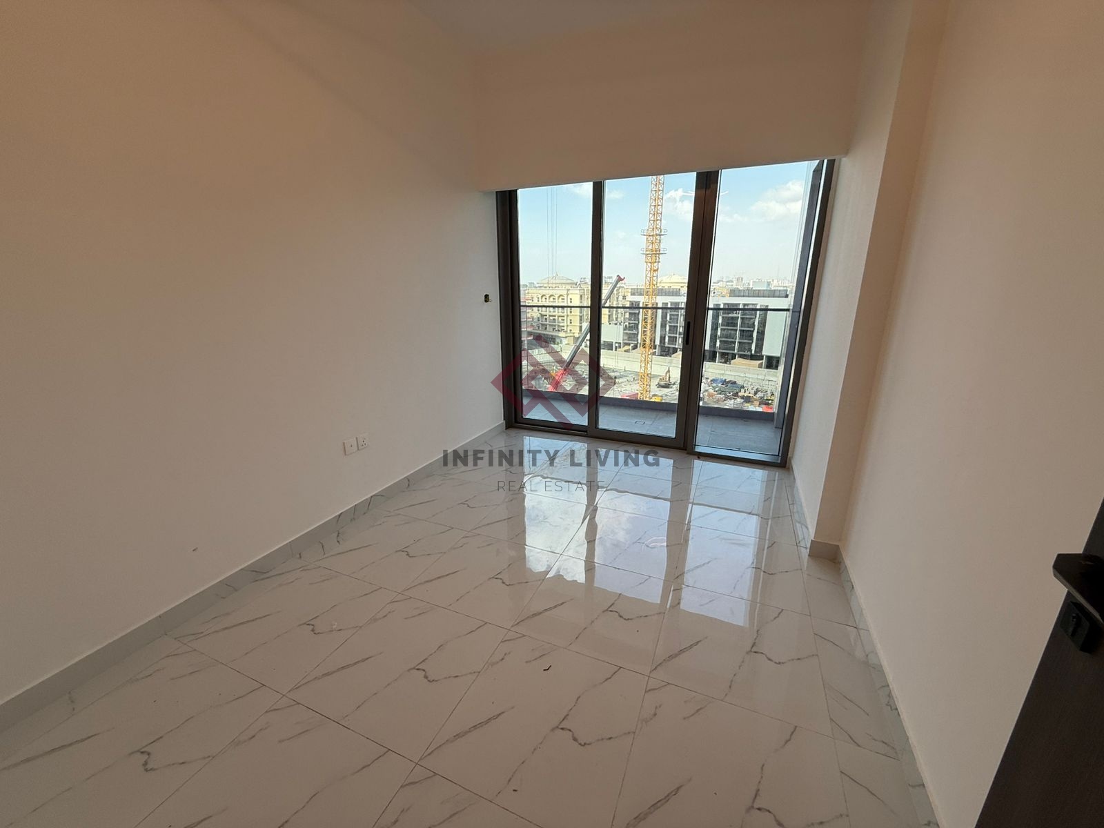 Maid's Room | Top Floor | Spacious