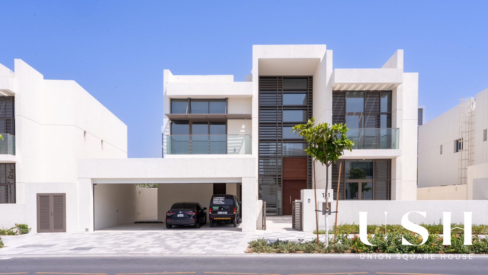 Contemporary 5BR | Private Pool | Prime Location