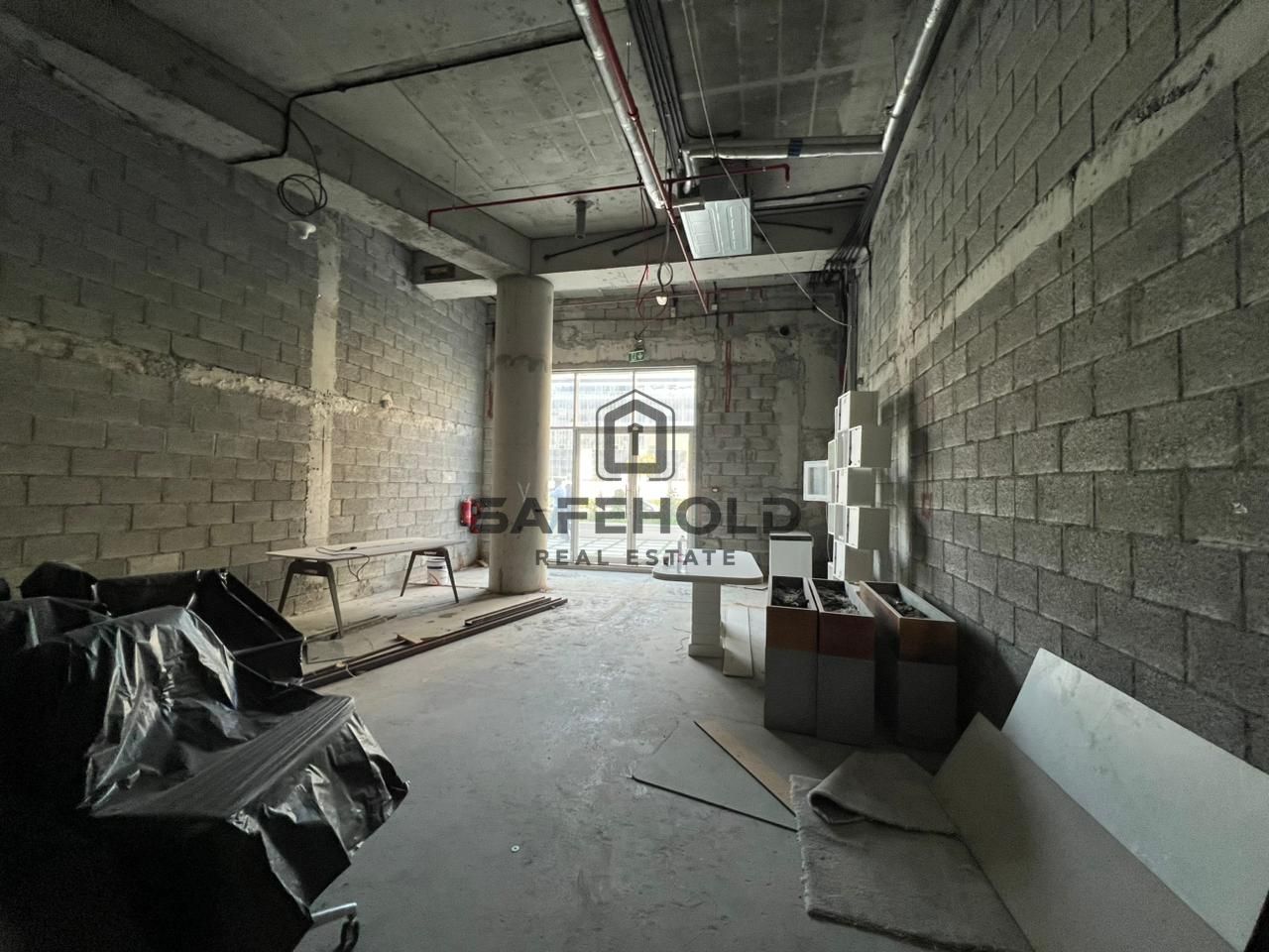 Prime Retail Space | Urgently Rent | High Footfall | Arjan