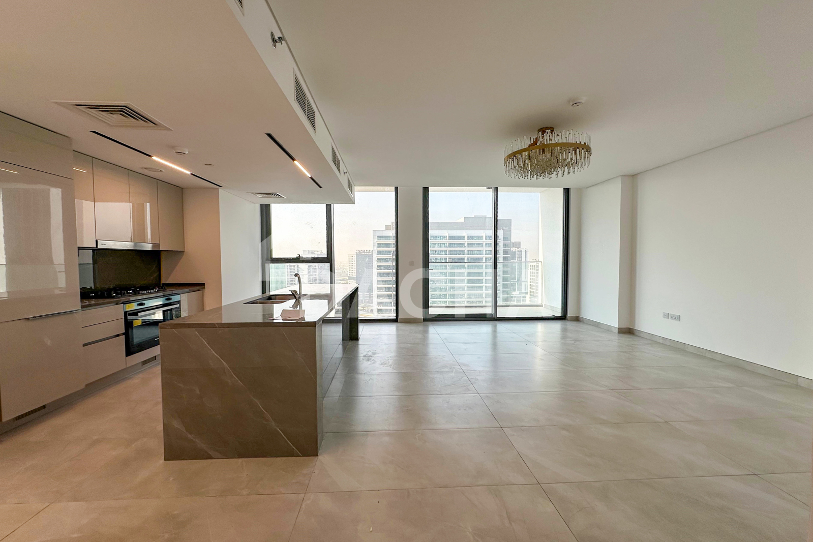 Brand new | Corner unit | Spac...