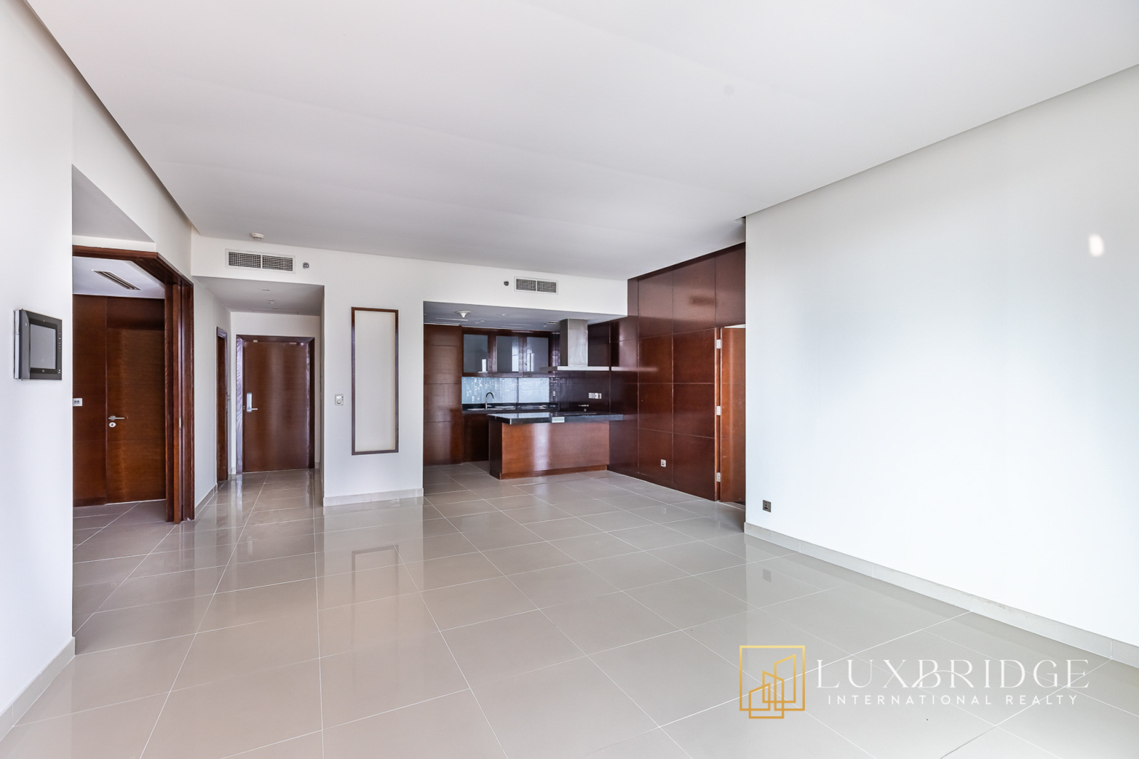 Rare Layout | 2BR En-Suite + Large Den | Maid’s Room