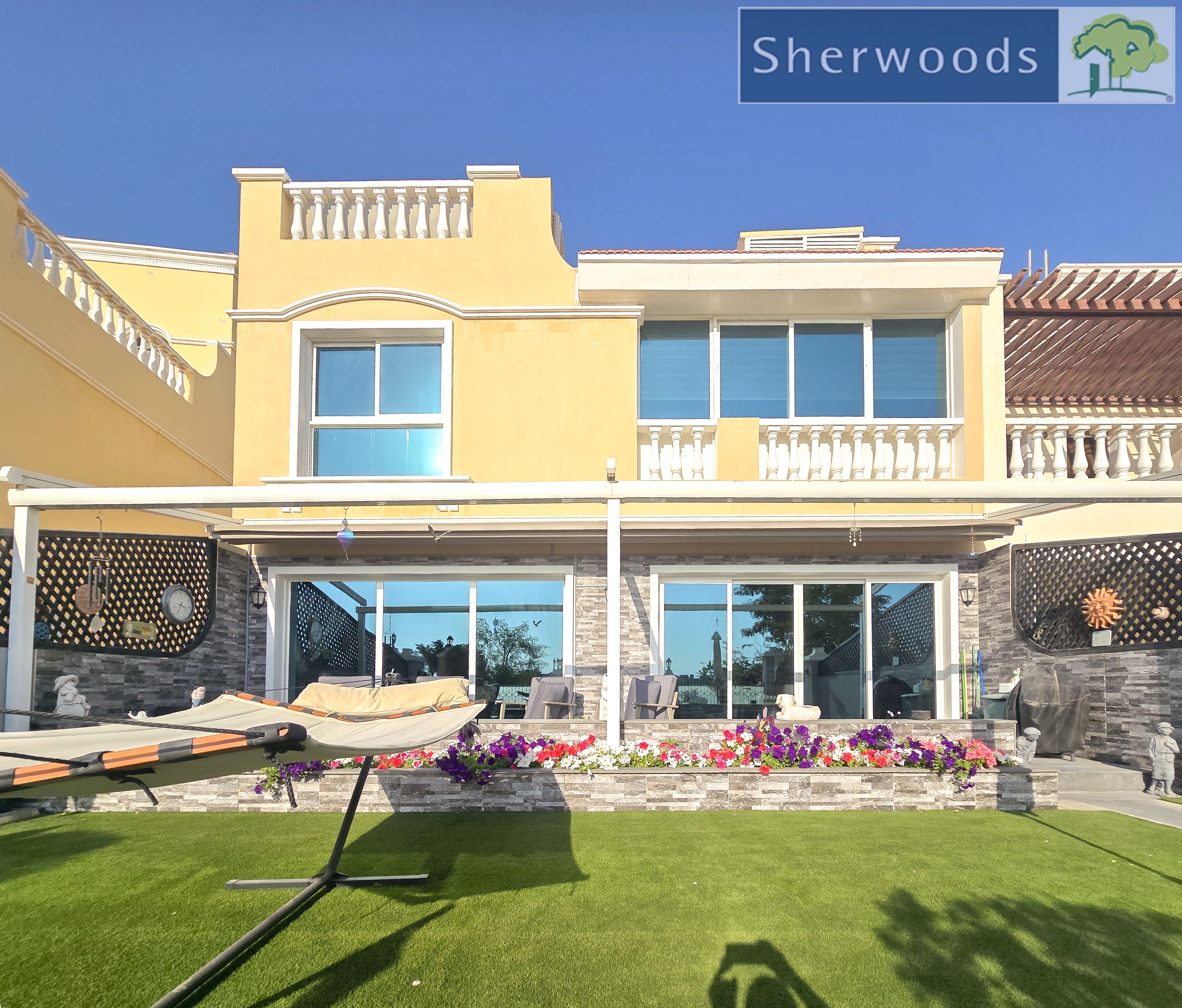 Modern Fully Upgraded 4BR Townhouse | Open Views