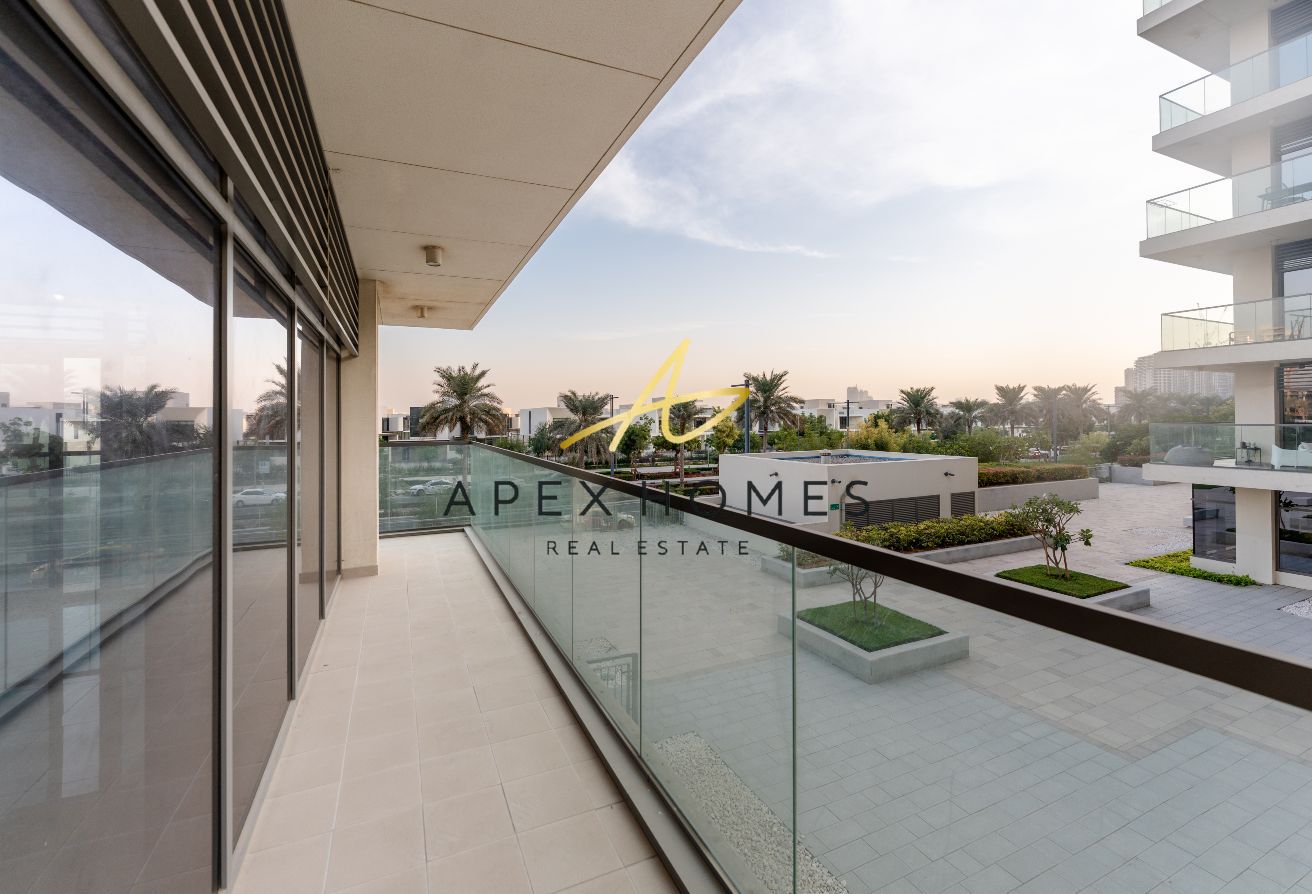 Pool View | Tenanted | Corner Unit