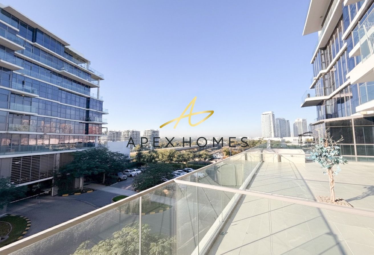 GOLF VIEW | HUGE BALCONY | FURNISHED