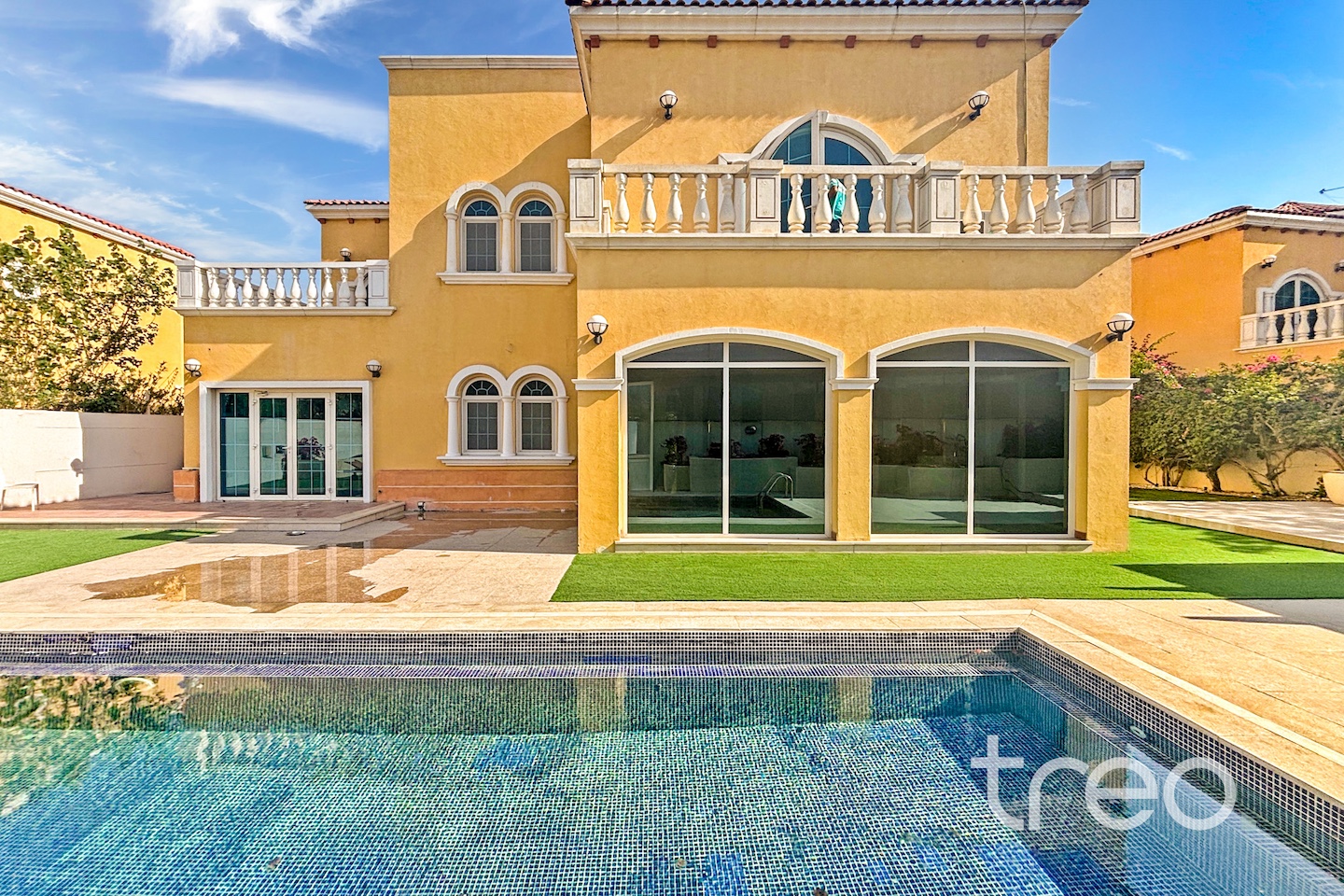 Single Row | 5 Bedroom | Extended | Pool