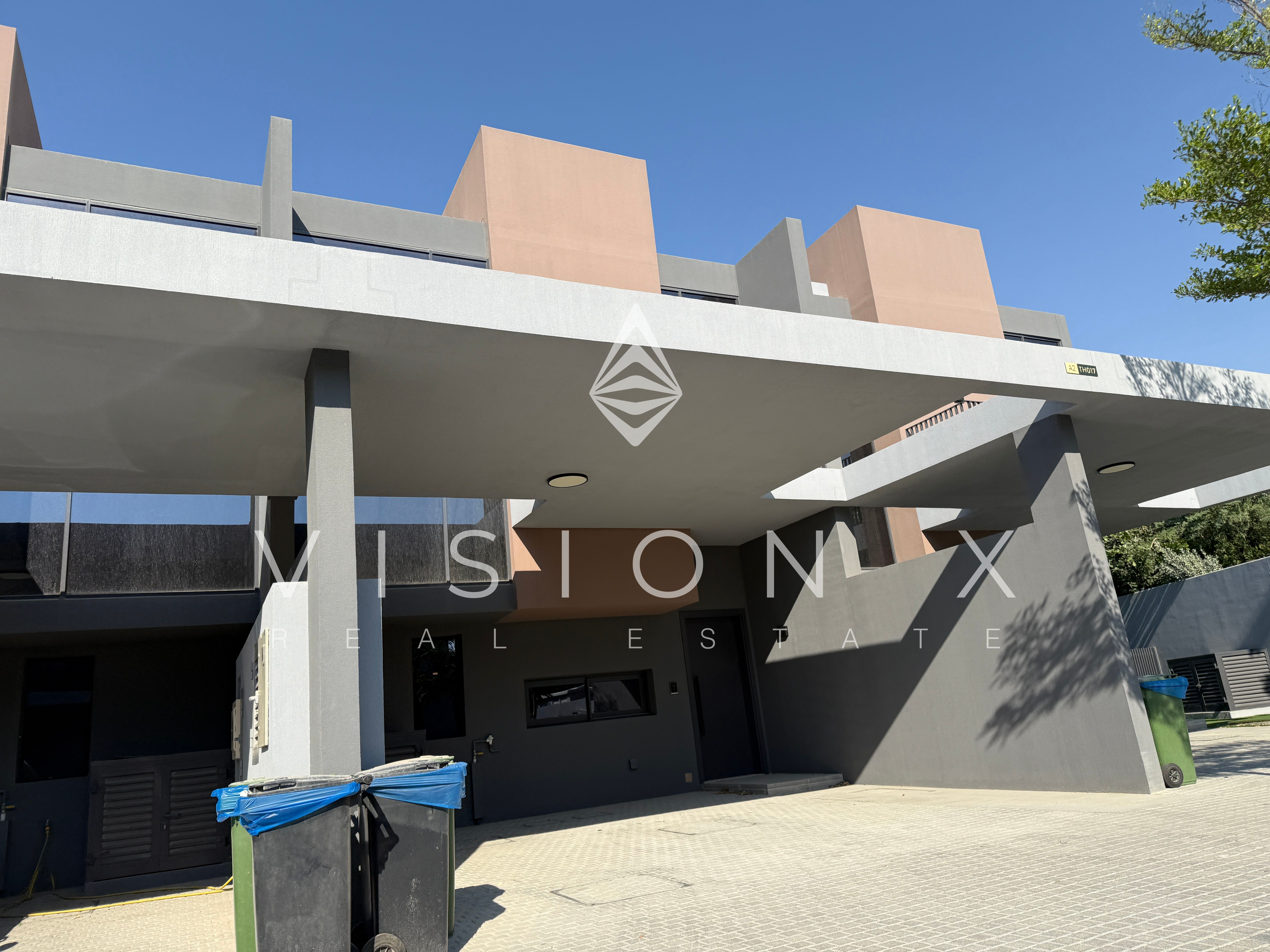 Back to Back | Sleek Interiors | Near Park