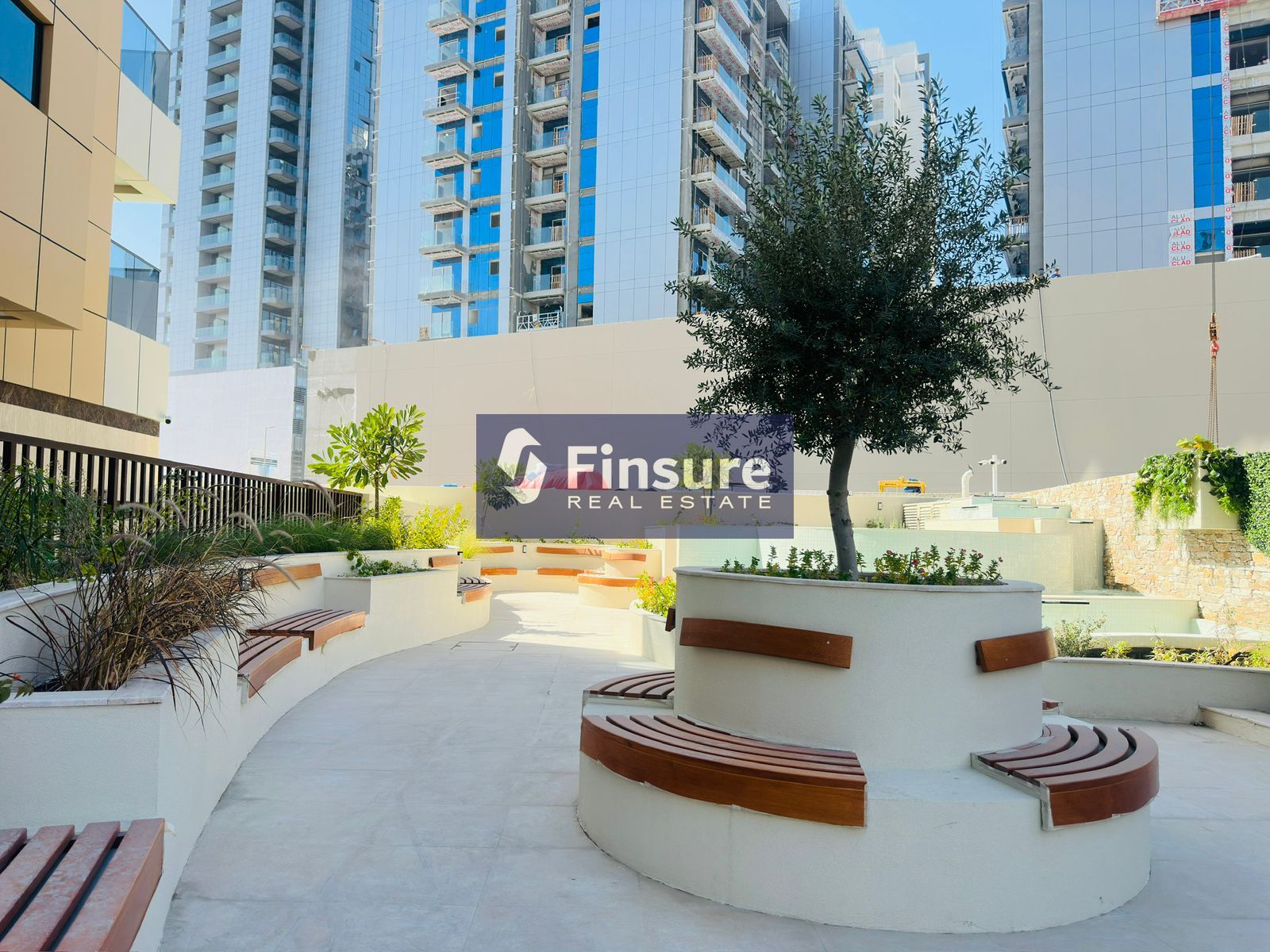 Brand New 1BR | Near Metro Station