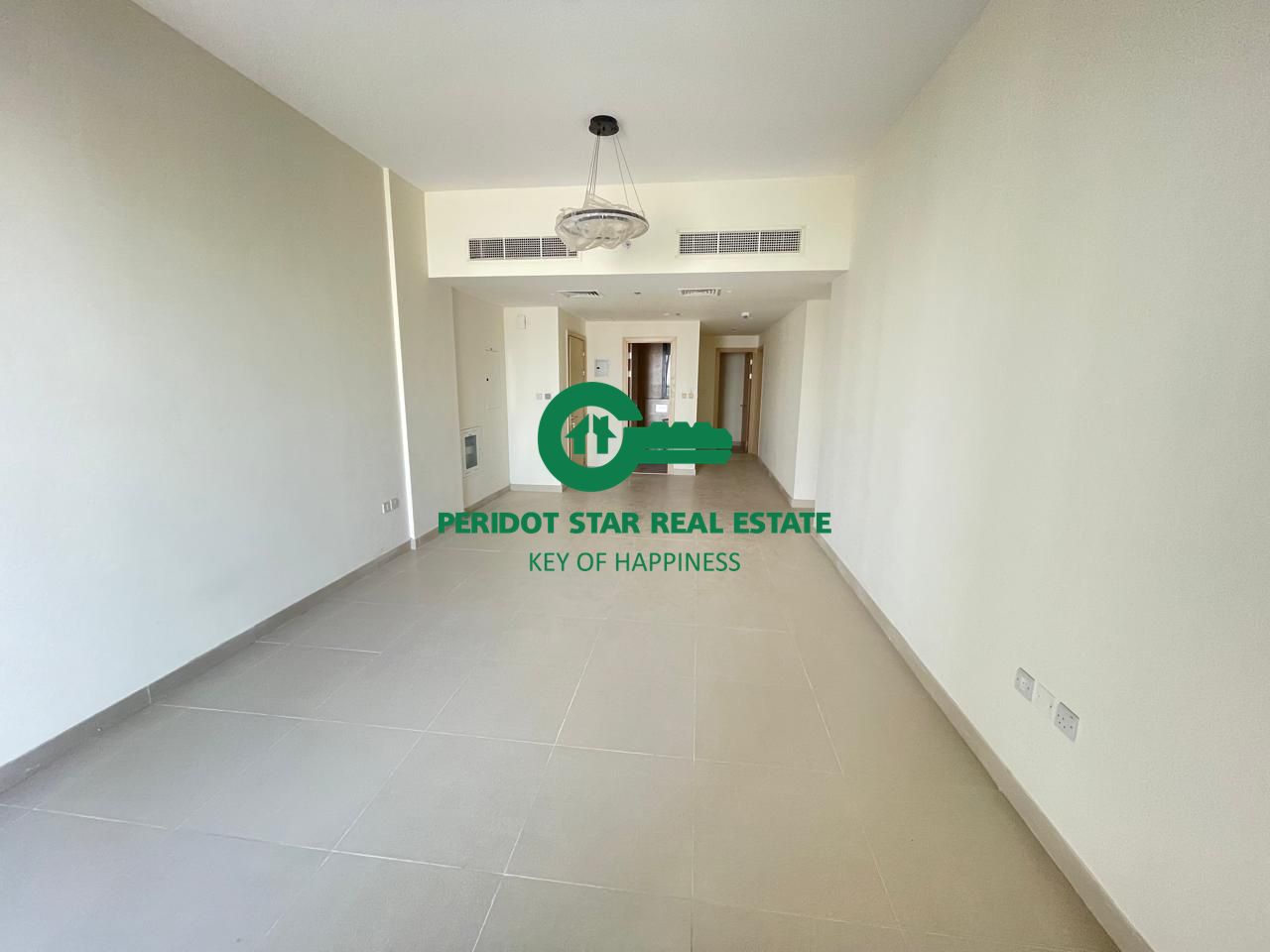 Spacious 2-Bedroom Apartment with Stunning View in Tilal City