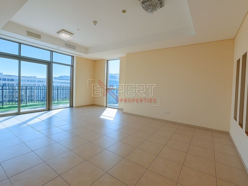 Spacious Unit | Open Balcony View | Ready to Move In