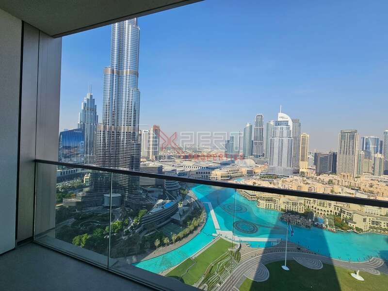 Iconic Downtown Views | Burj Khalifa & Fountain | High-Floor Unit