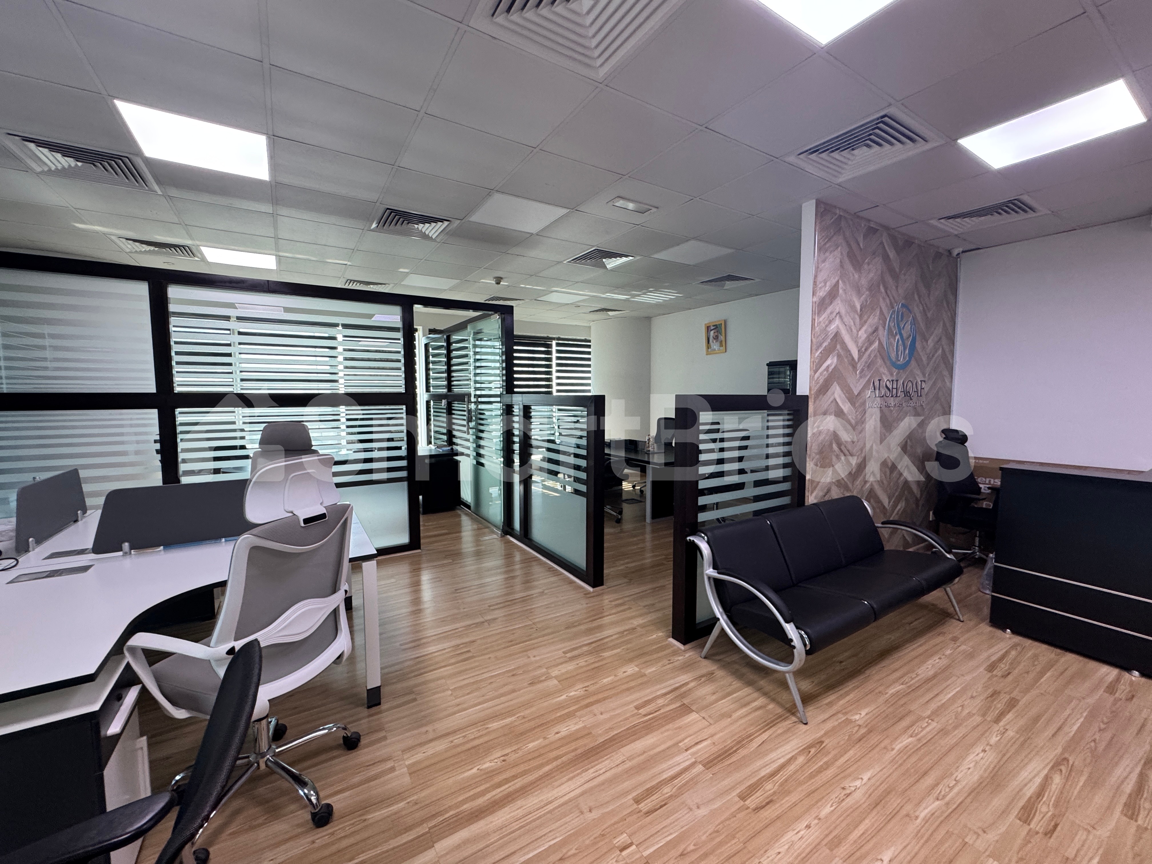 Furnished & Fitted | Canal View | Vacant on March
